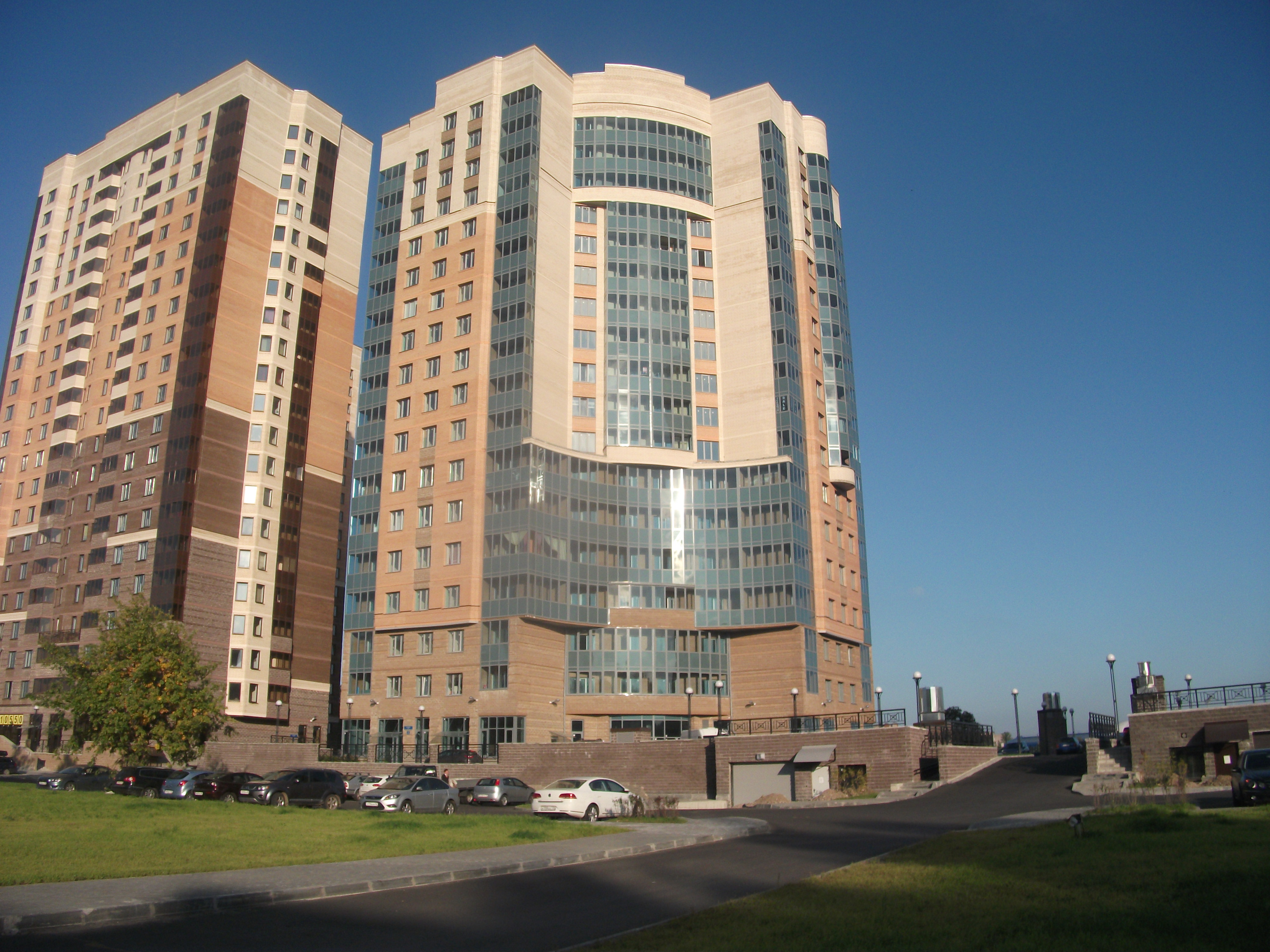 ул. Бутлерова 11к3,парадная 3