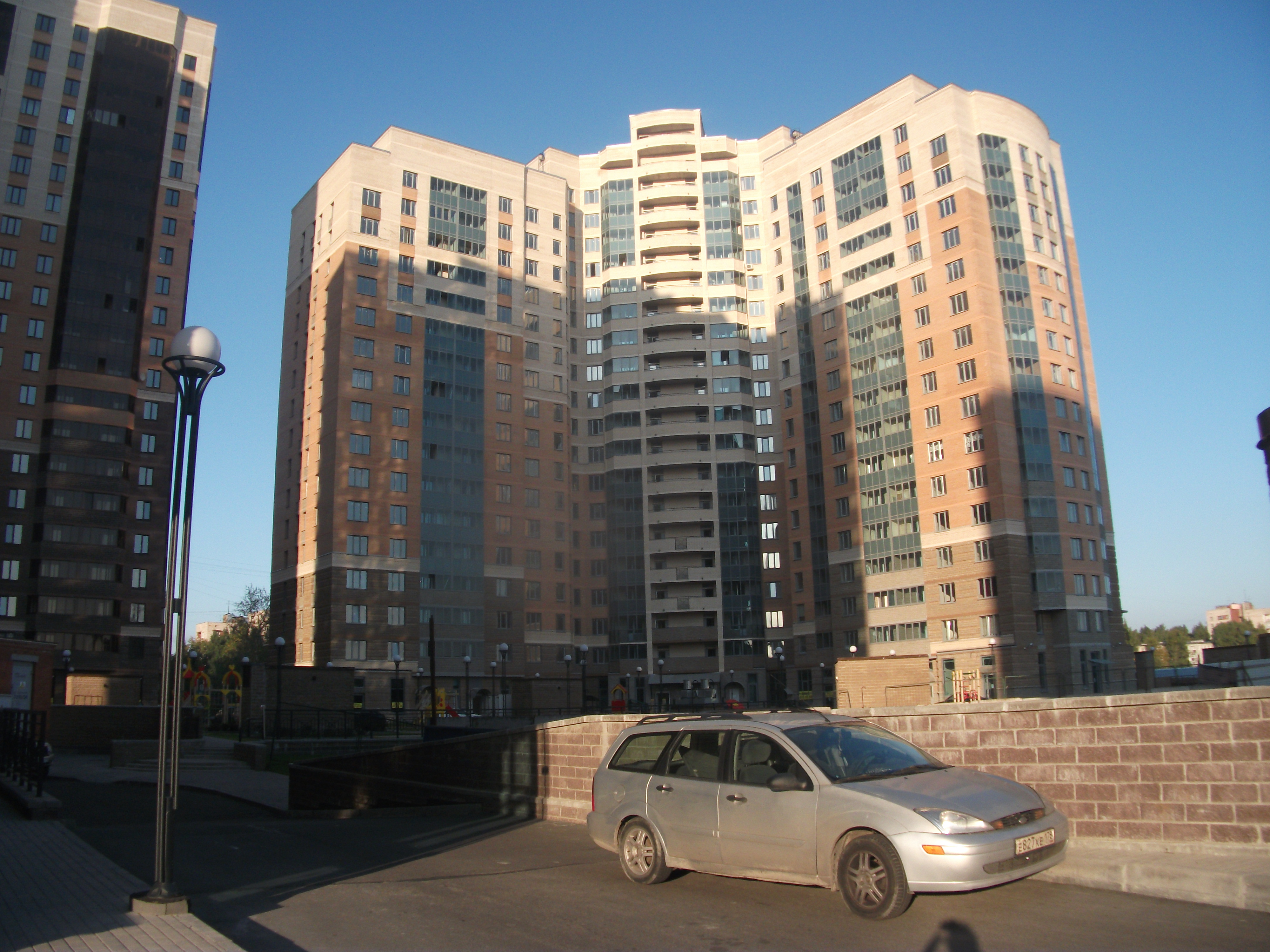 ул. Бутлерова 11к4,парадные 4-6