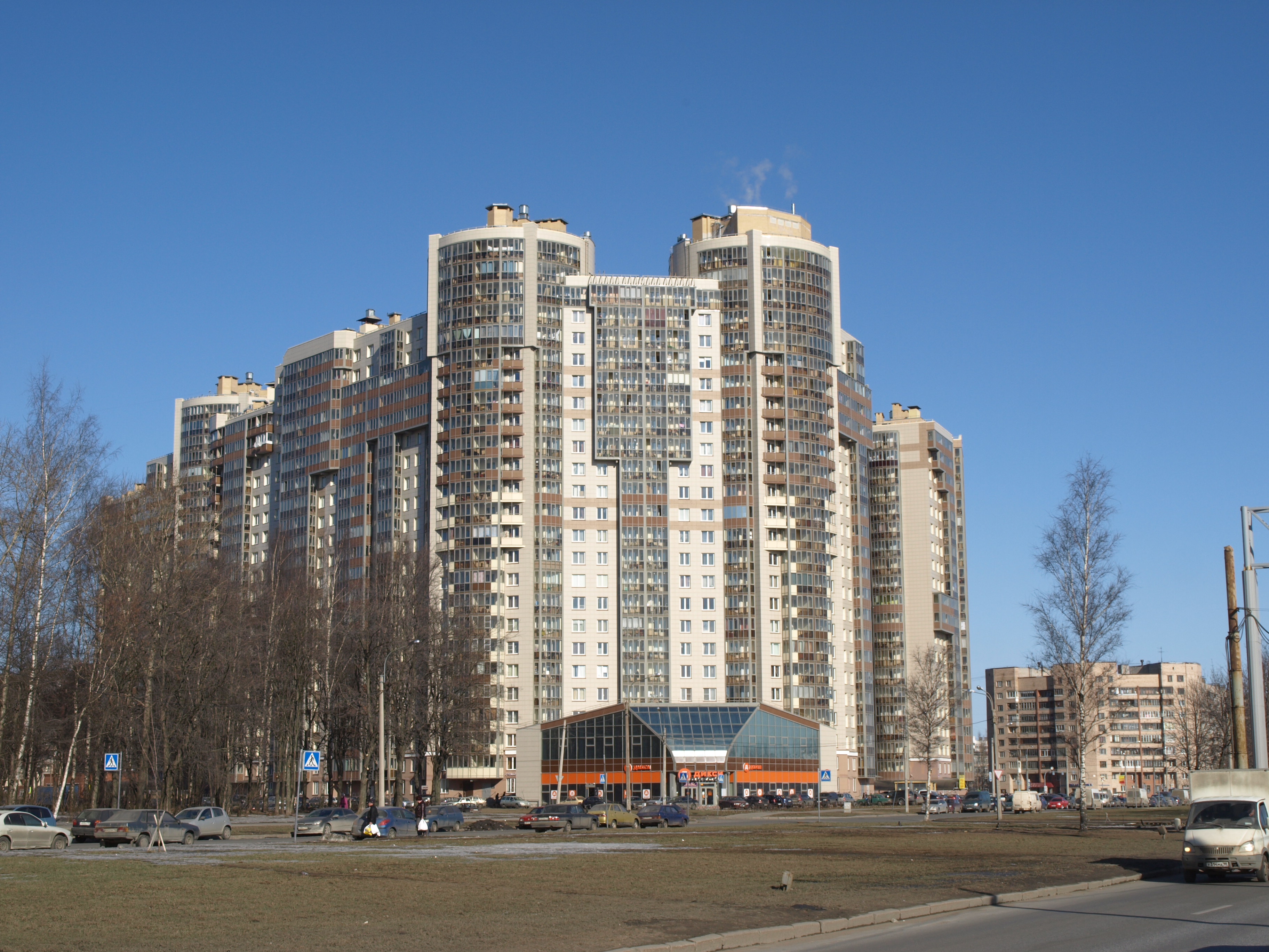 пр. Просвещения 99