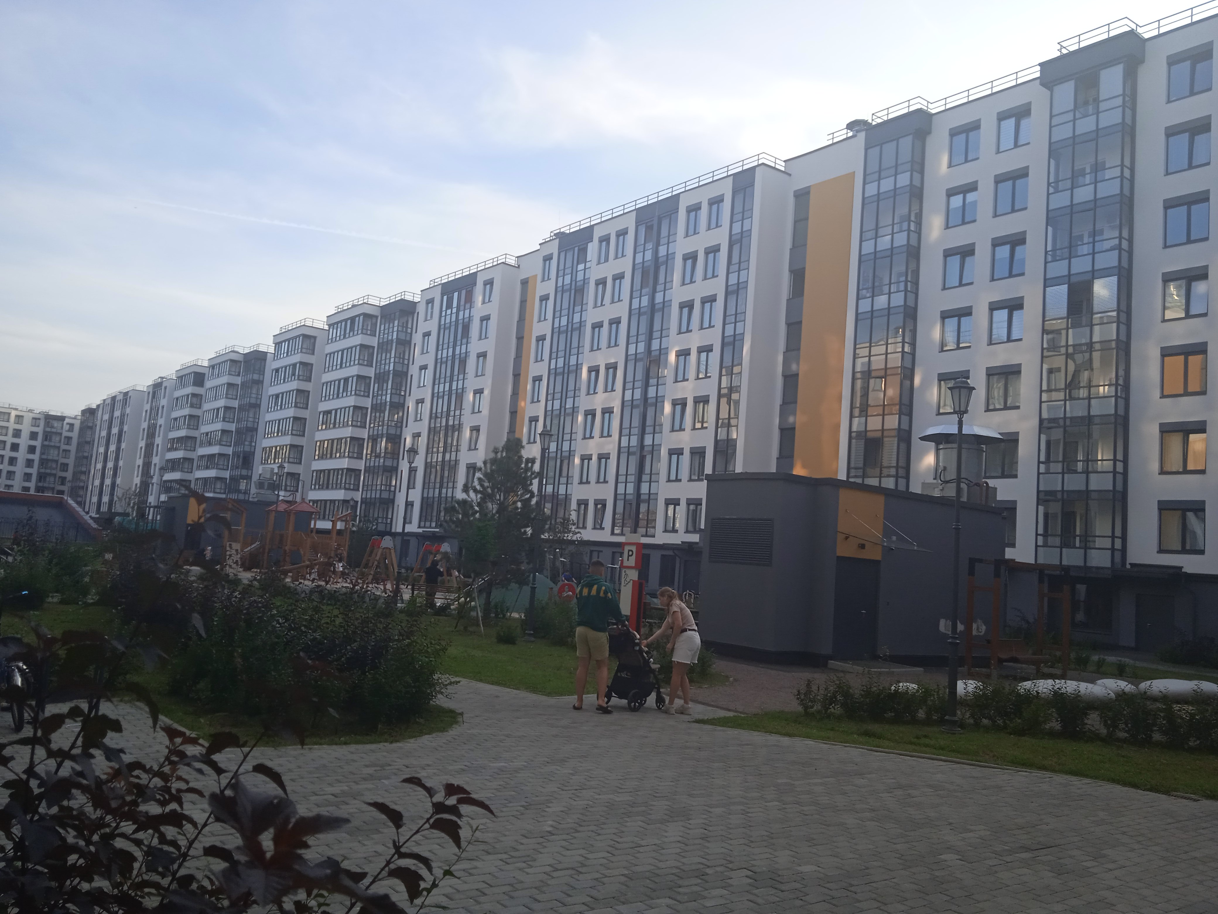 пр. Буденного 21к1