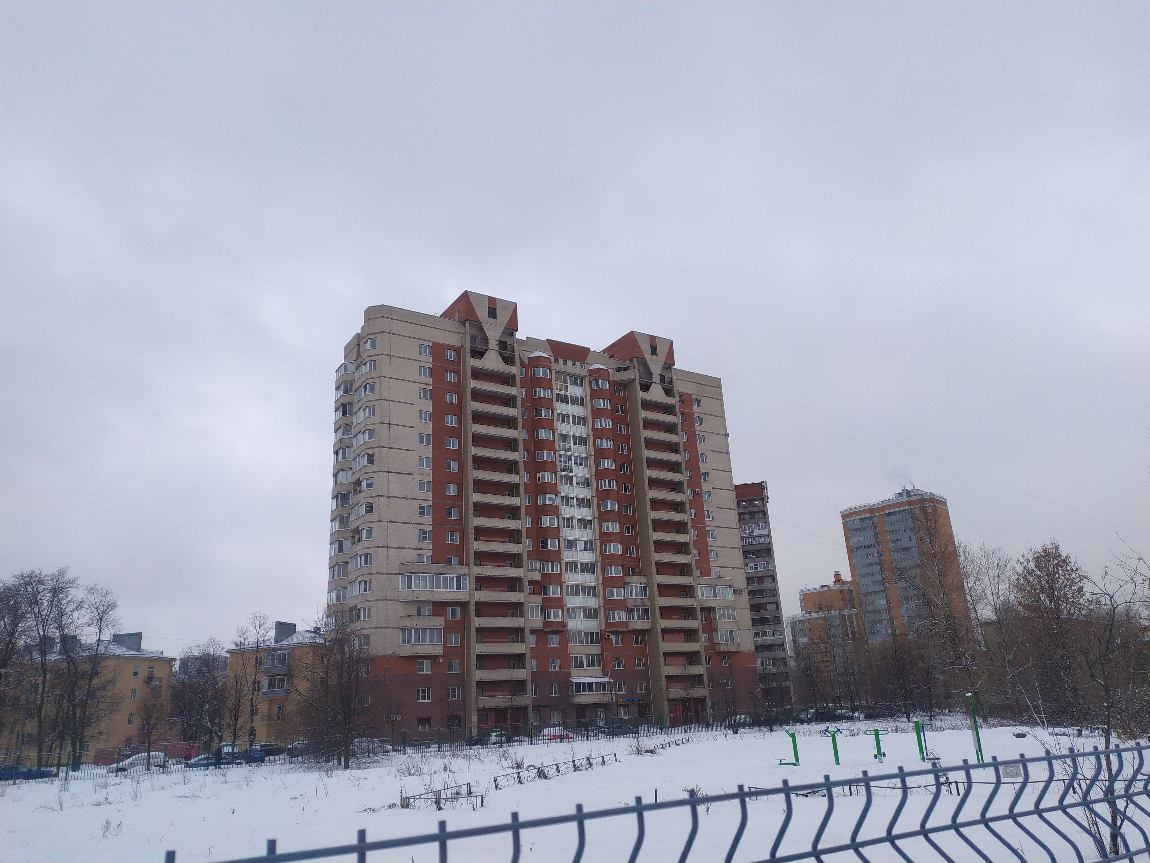 ул. Ткачей 68к2 ул. Ткачей 68к2