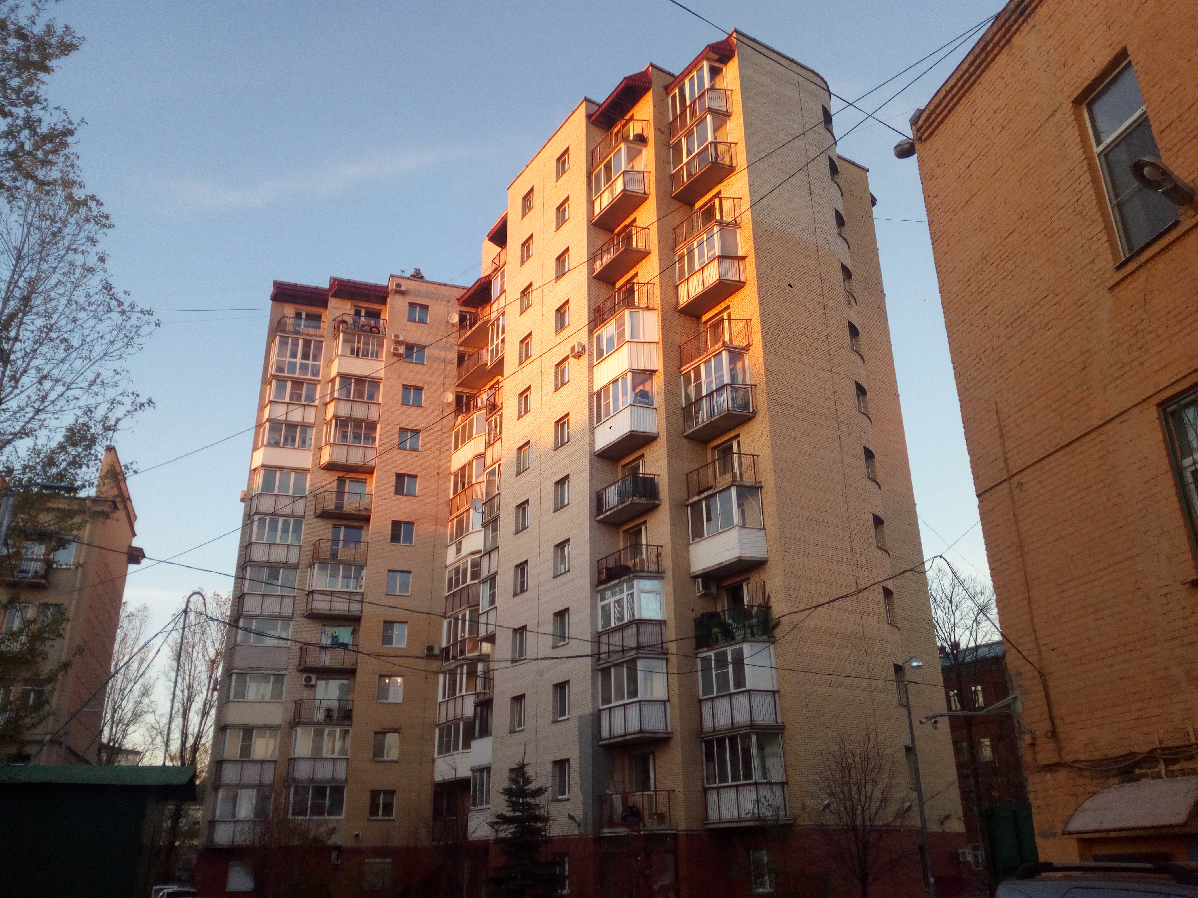 ул. Ткачей 4к2 ул. Ткачей 4к2