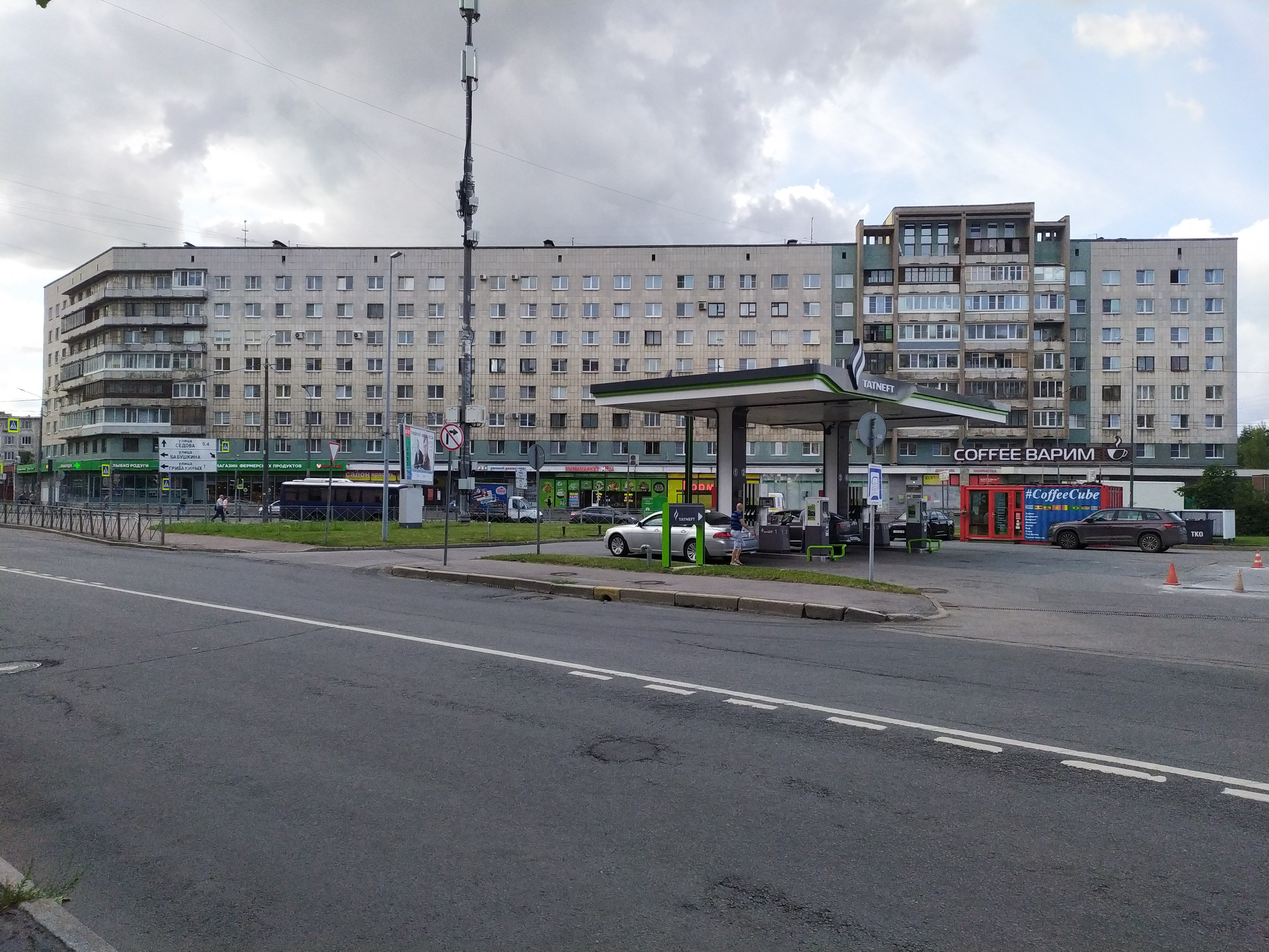 ул. Бабушкина, 111