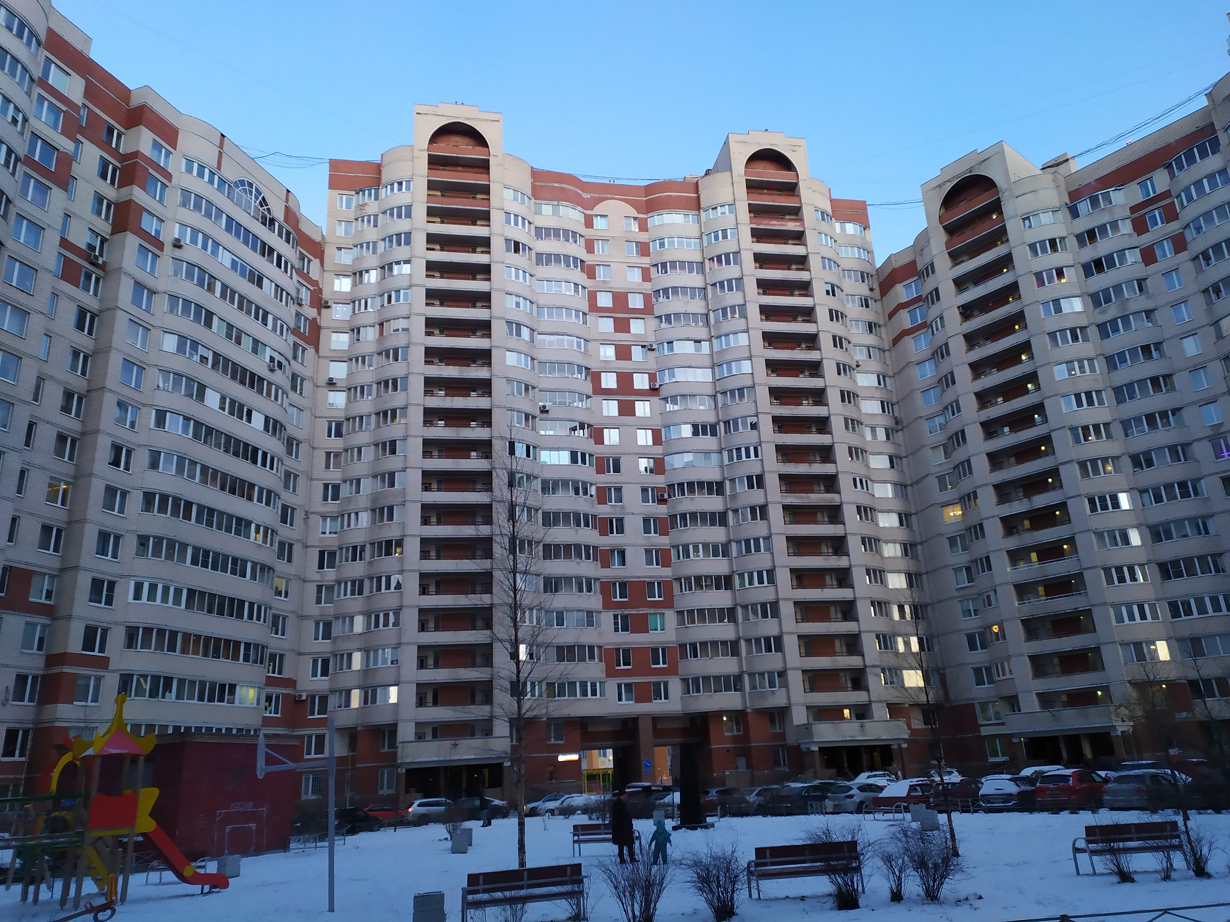 ул. В Латышский стрелков 15к2 ул. Латышский стрелков 15к2