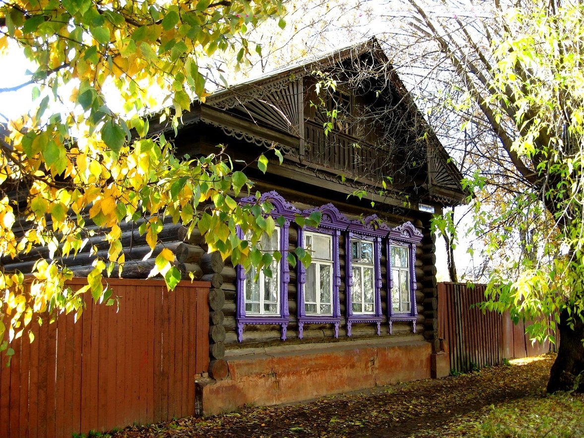 Костромские деревни. Кострома старые дома. Старинные улицы Костромы. Старинные дома в Костроме. Кострома старые деревянные дома.