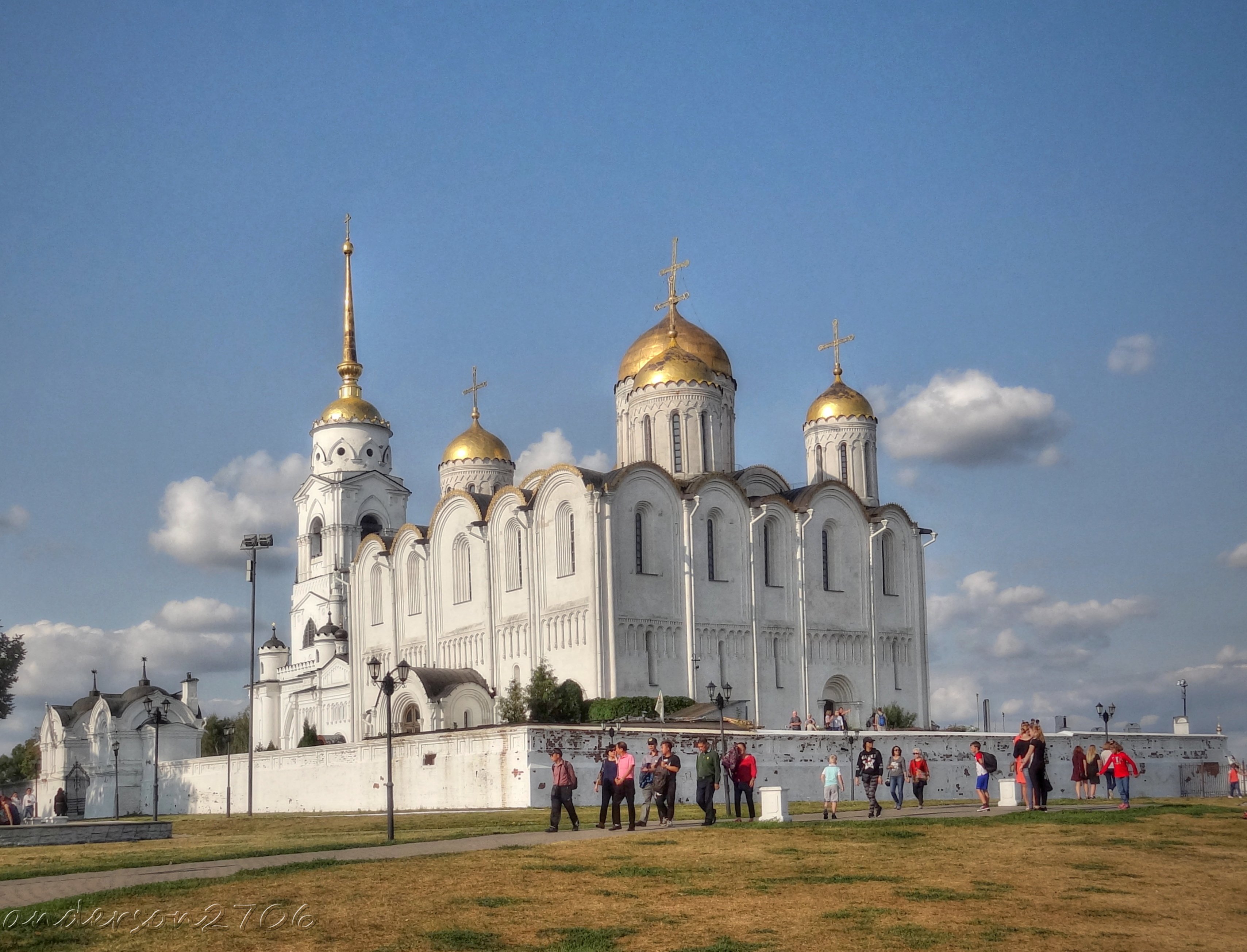 Успенский собор фото черно белое