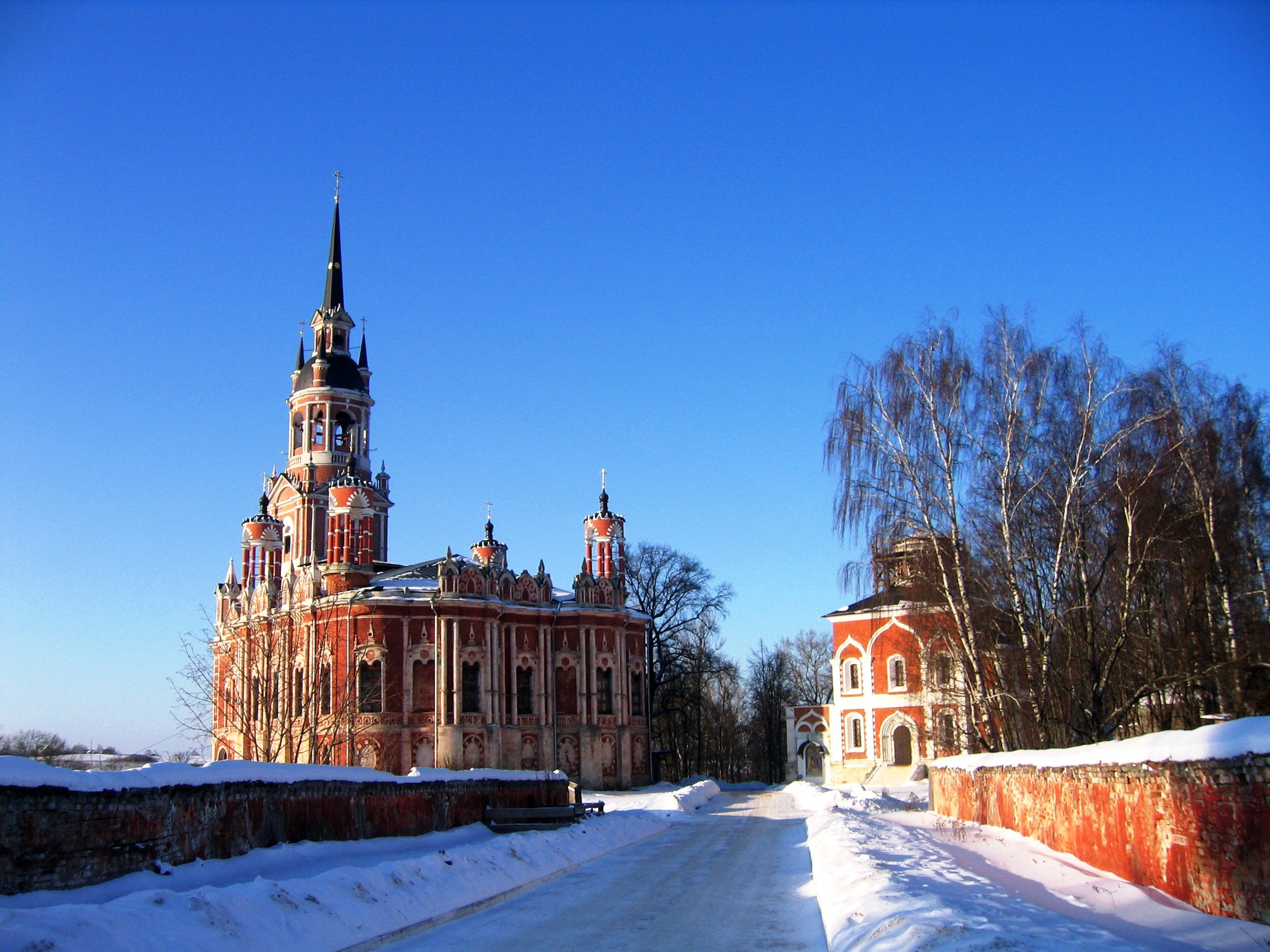 Можайский Кремль храм