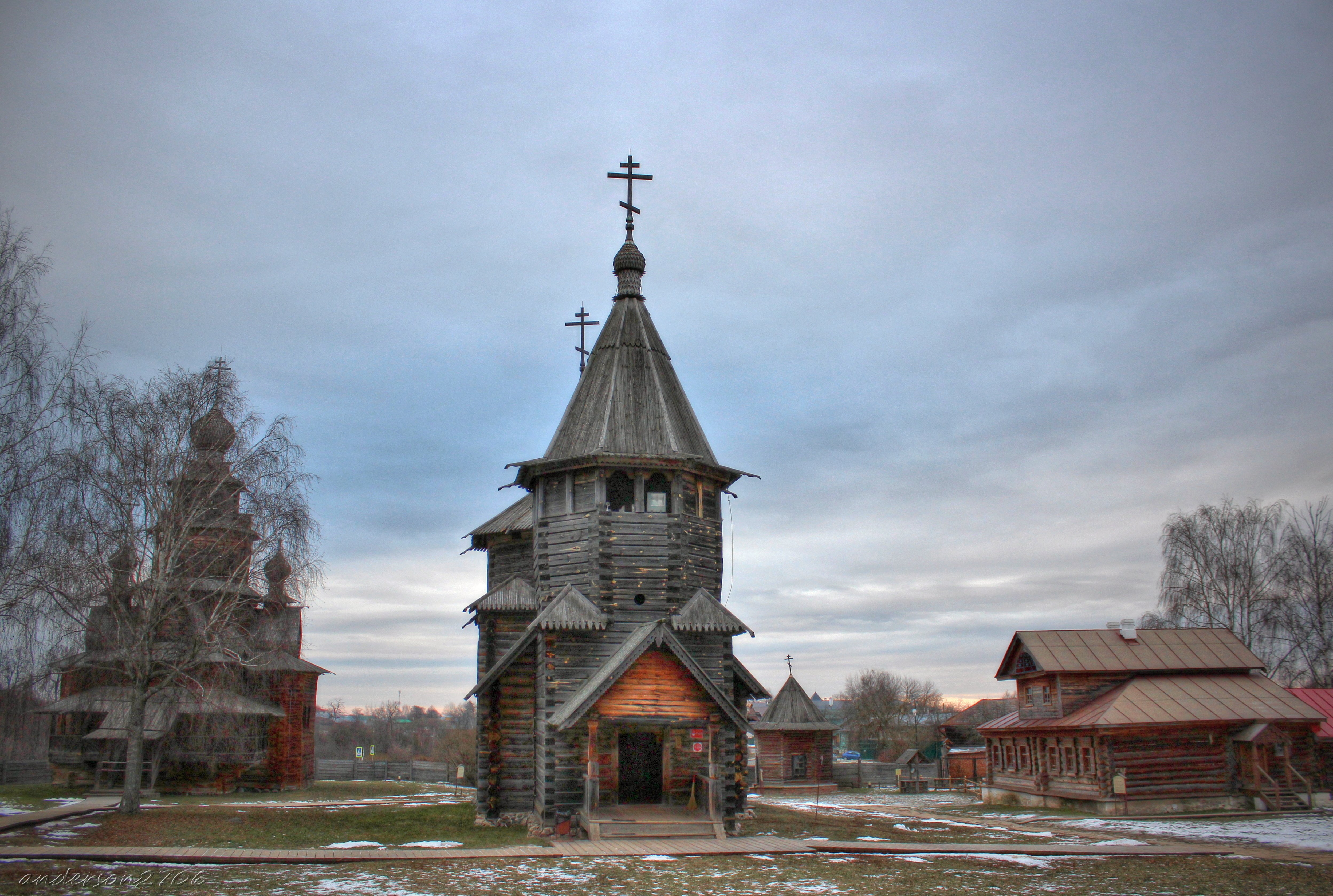 Деревянная Церковь в Суздале