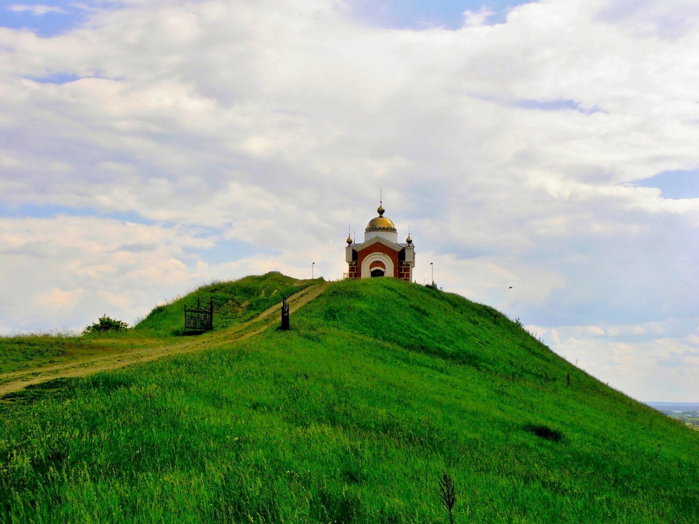 никольская гора в сурском