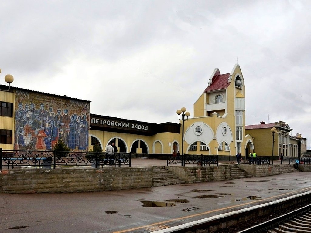 Фото Вокзал Петровский завод. г.Петровск Забайкальский. на фотохостинге  Fotoload