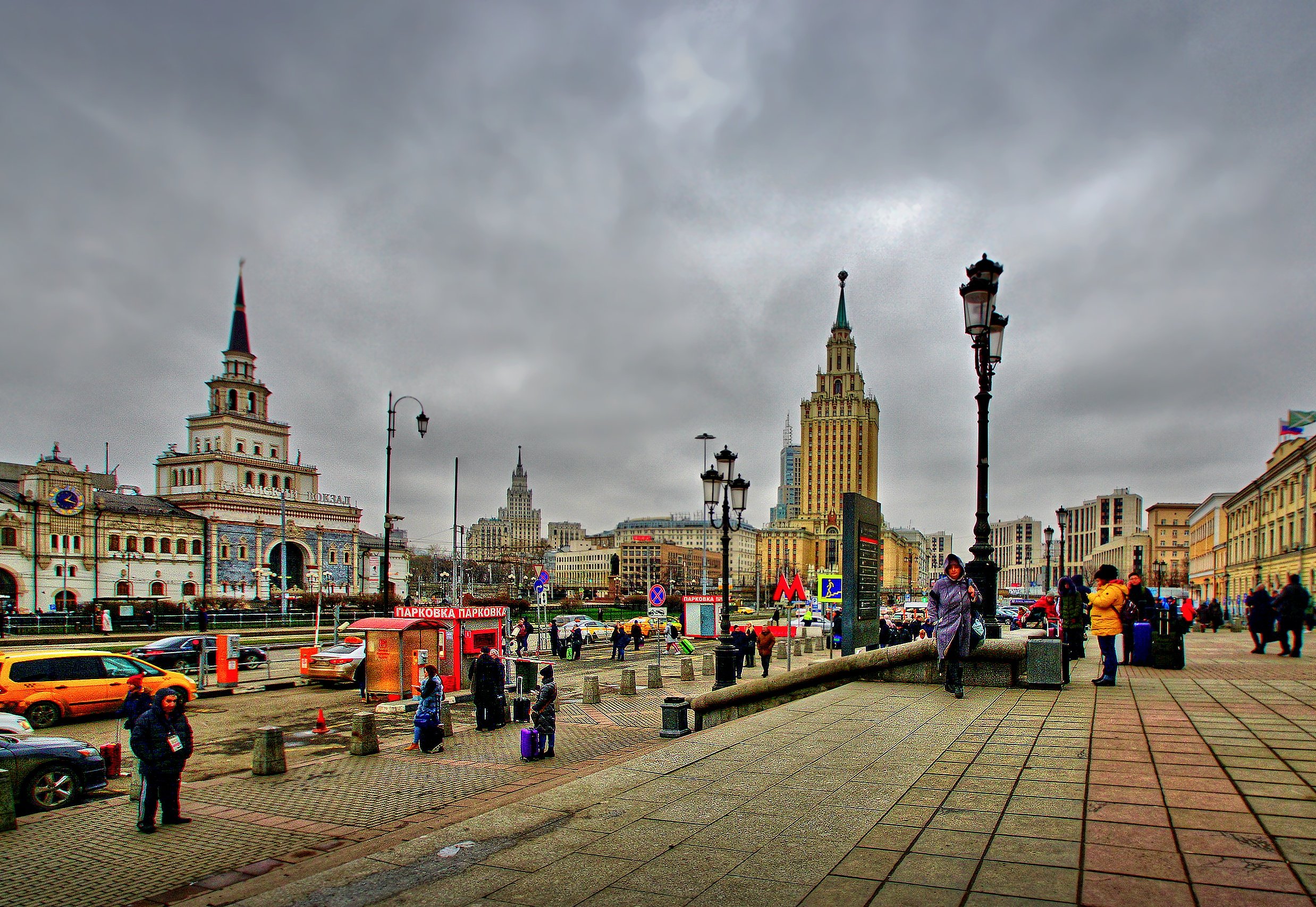 Площадь казанского вокзала москвы