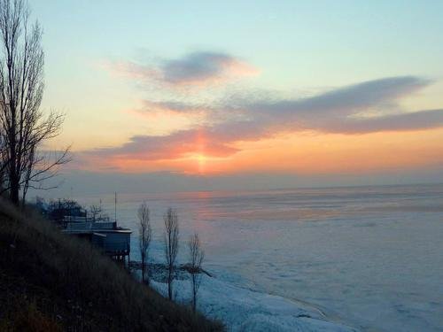 Зимнее утро на Азовском море