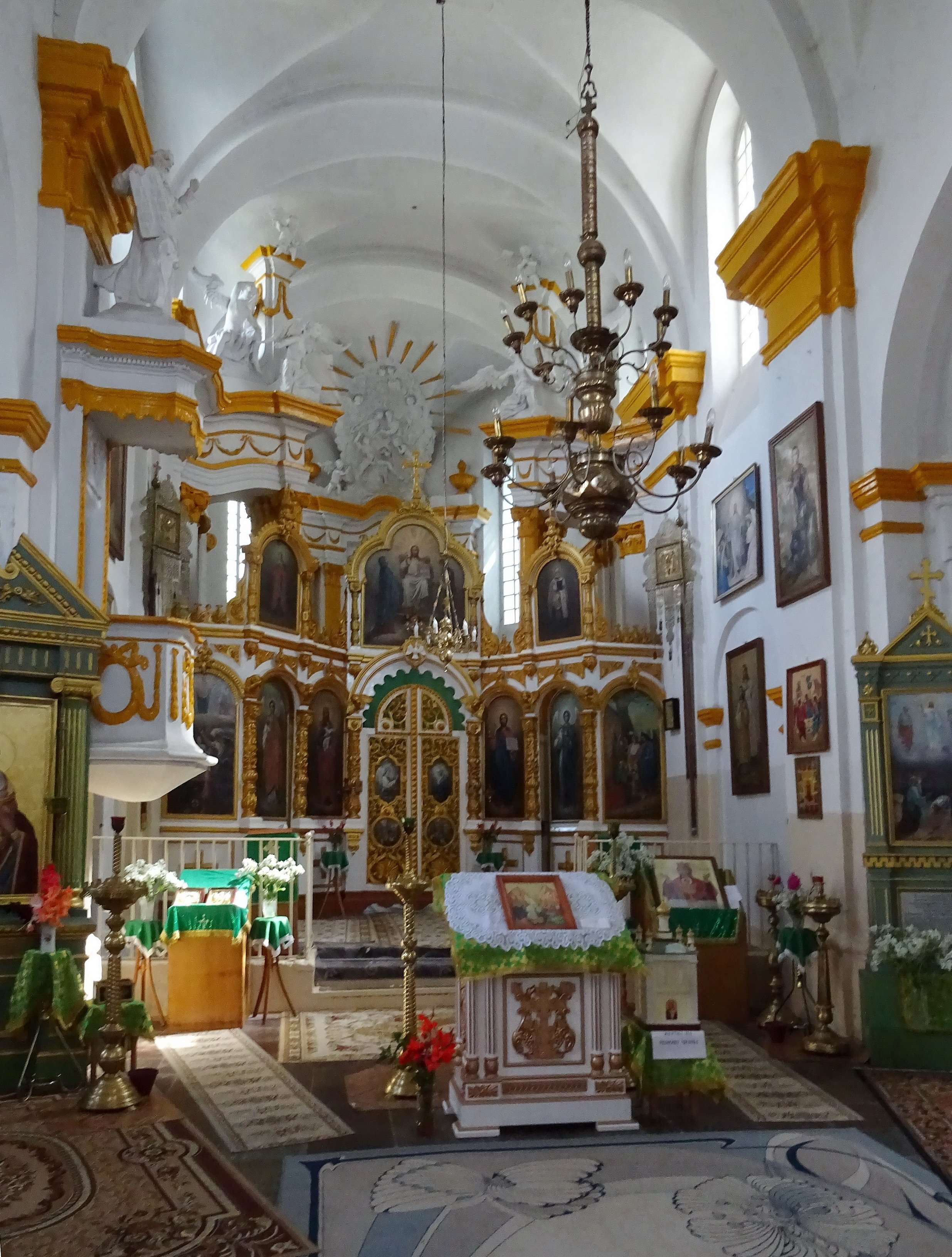 Кафедральный собор Минск внутри