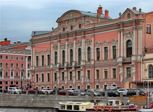 дворцы Санкт-Петербурга
