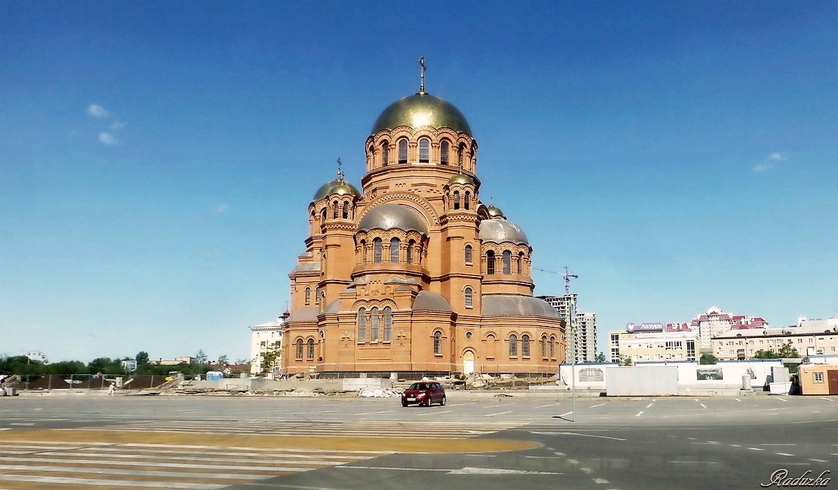 Храм невского москва. Собор Александра Невского Волгоград. Волгоград храм Александра Невского 2021. Собор Александра Невского Москва. Открытие собора Александра Невского в Волгограде 2021.