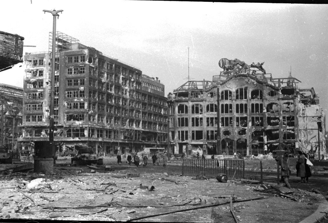 руины берлина 1945