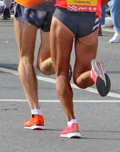 Ноги марафонцев