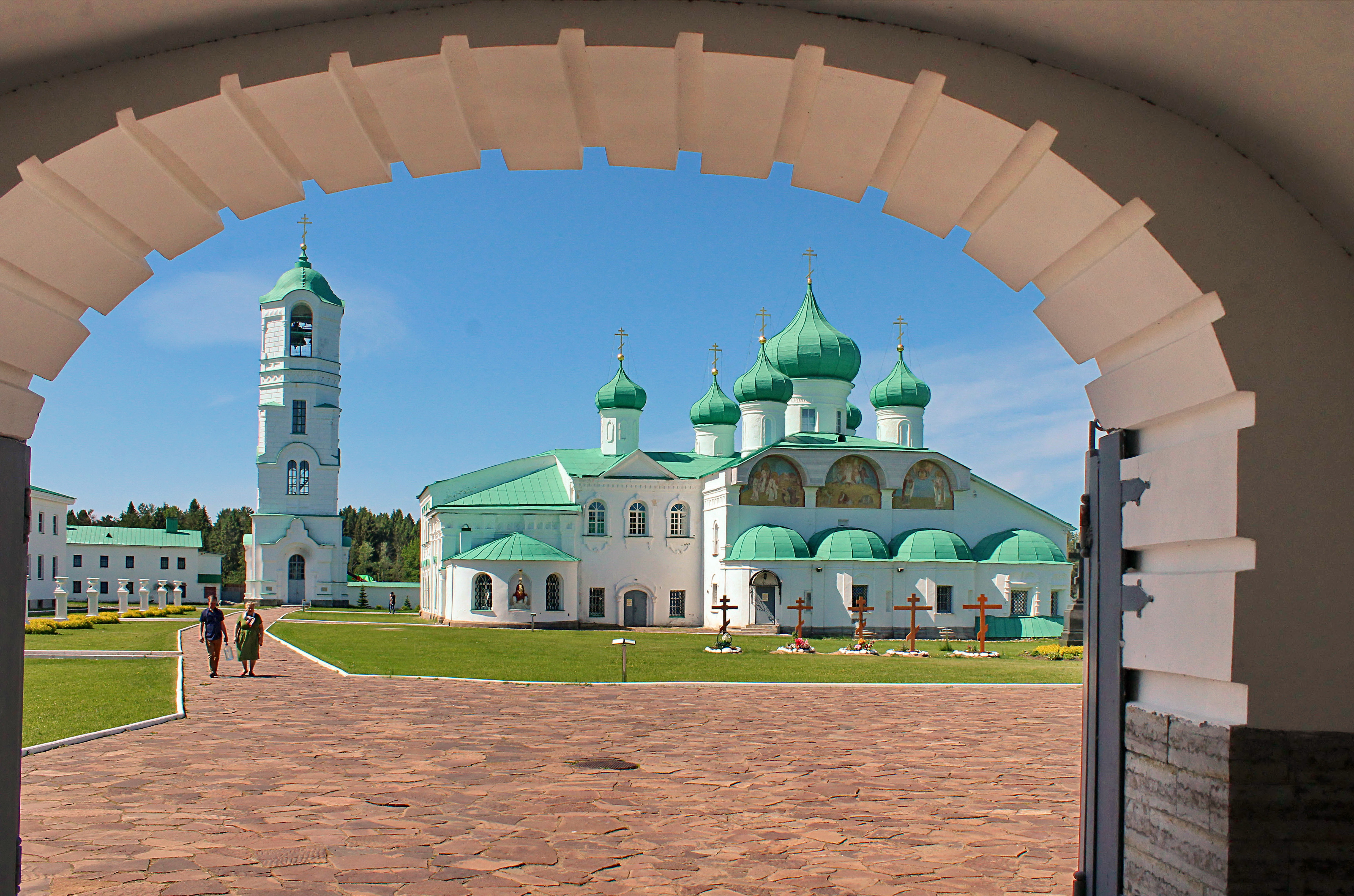 Фото александро. Старая Слобода Александро-Свирский. Александро-Свирский монастырь гостиница. Александро-Свирский монастырь, Старая Слобода, Ленинградская обл. Старая Слобода гостиница Александро-Свирский монастырь гостиница.