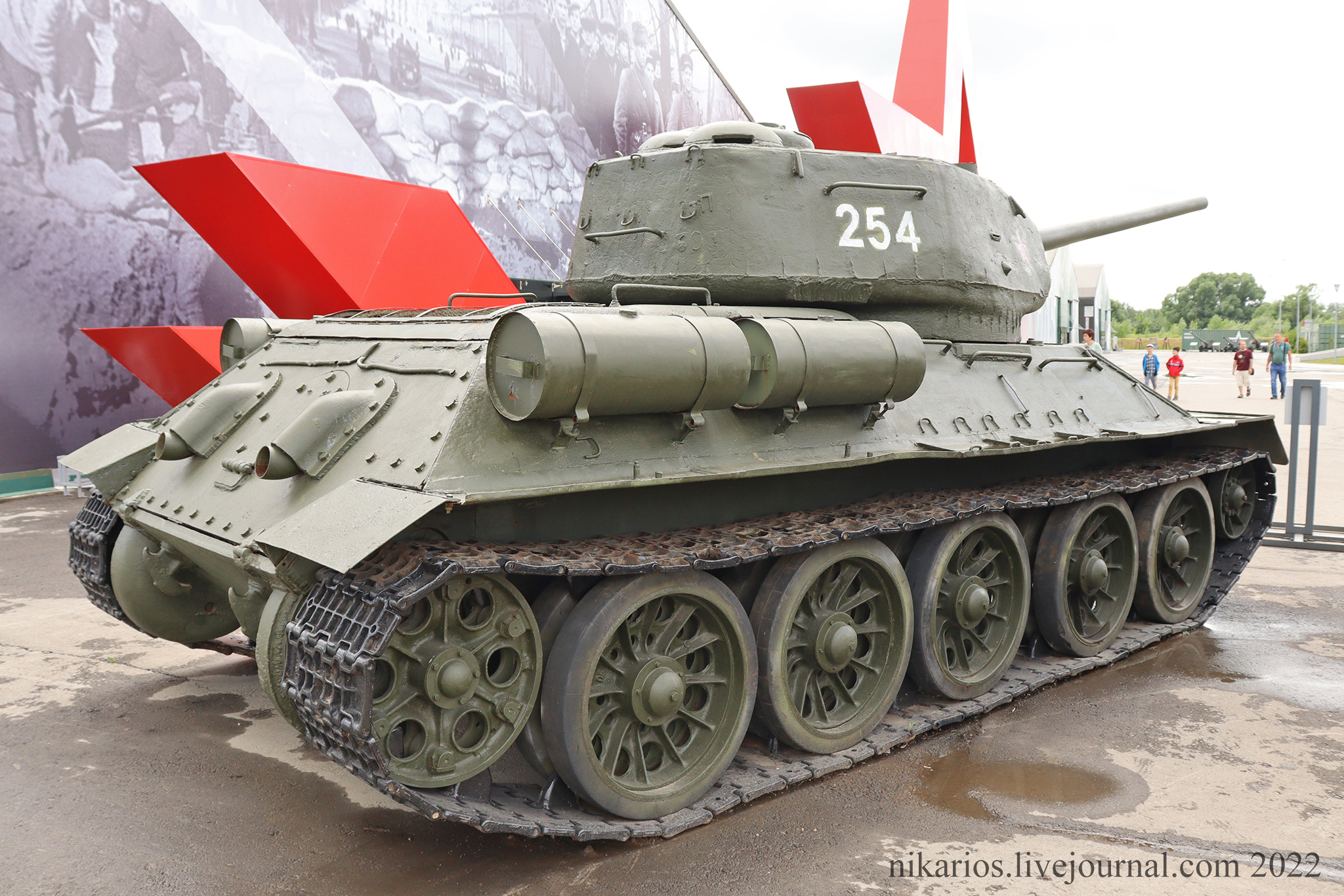 Мои фотообзоры: Т-34-85 в парке 