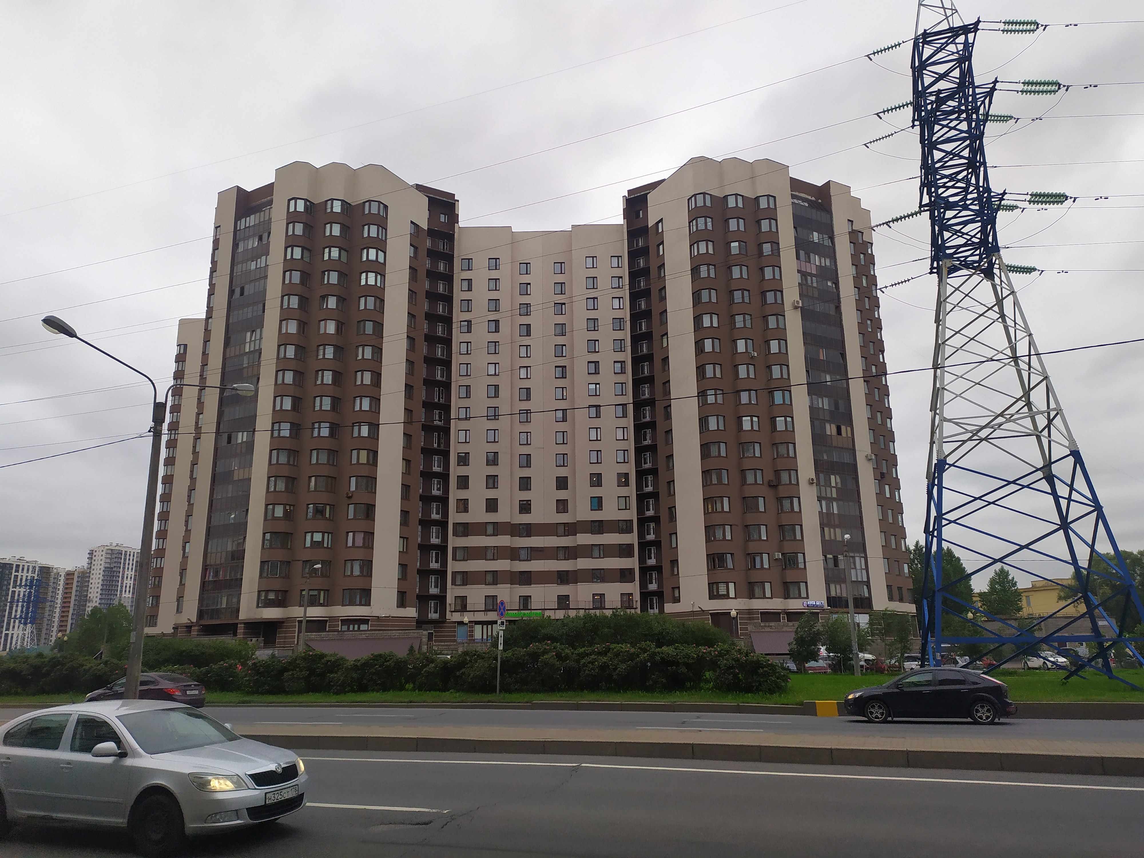 Дунайский пр. 23