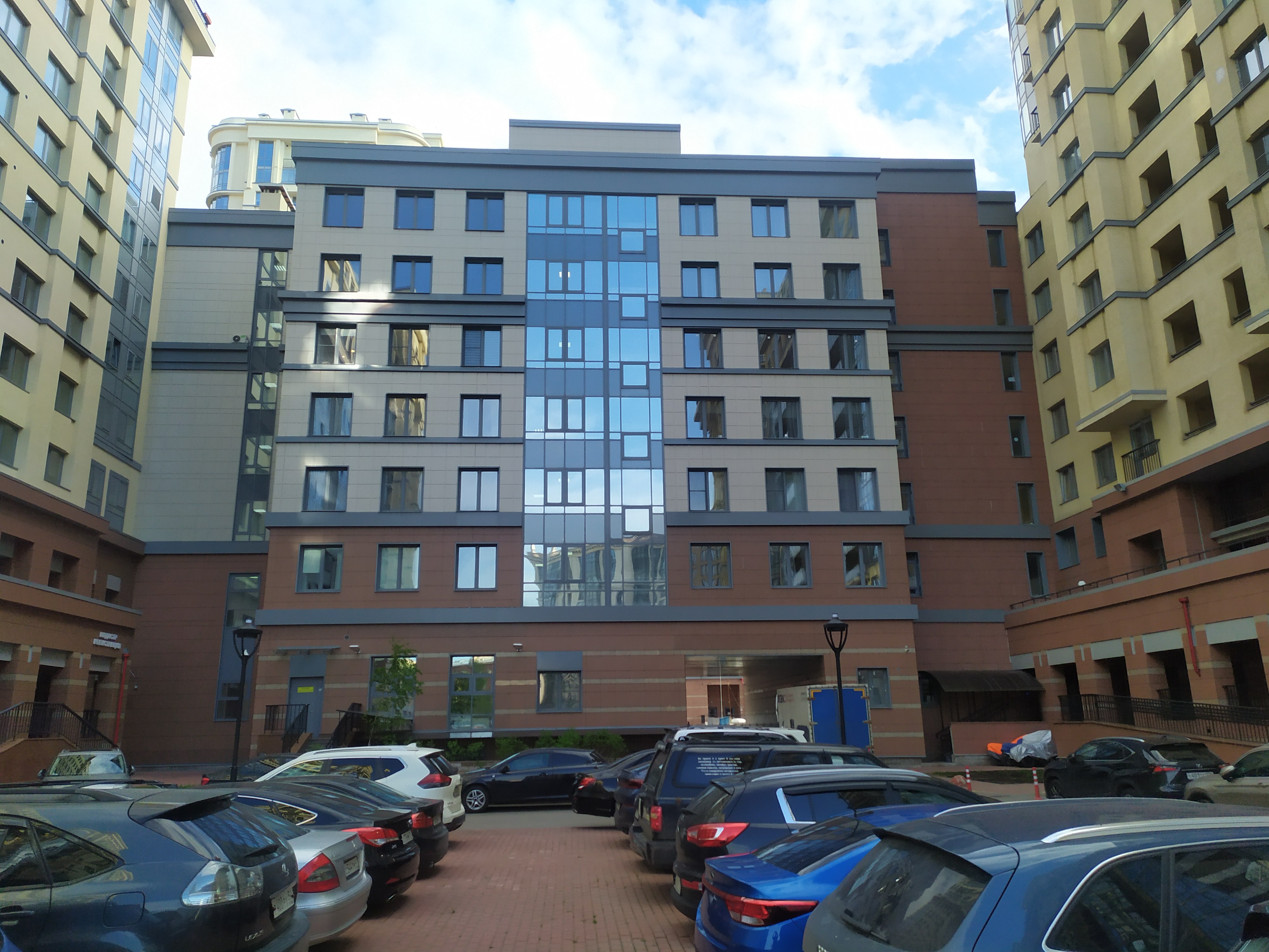 Московский пр. 183-185Бк8А