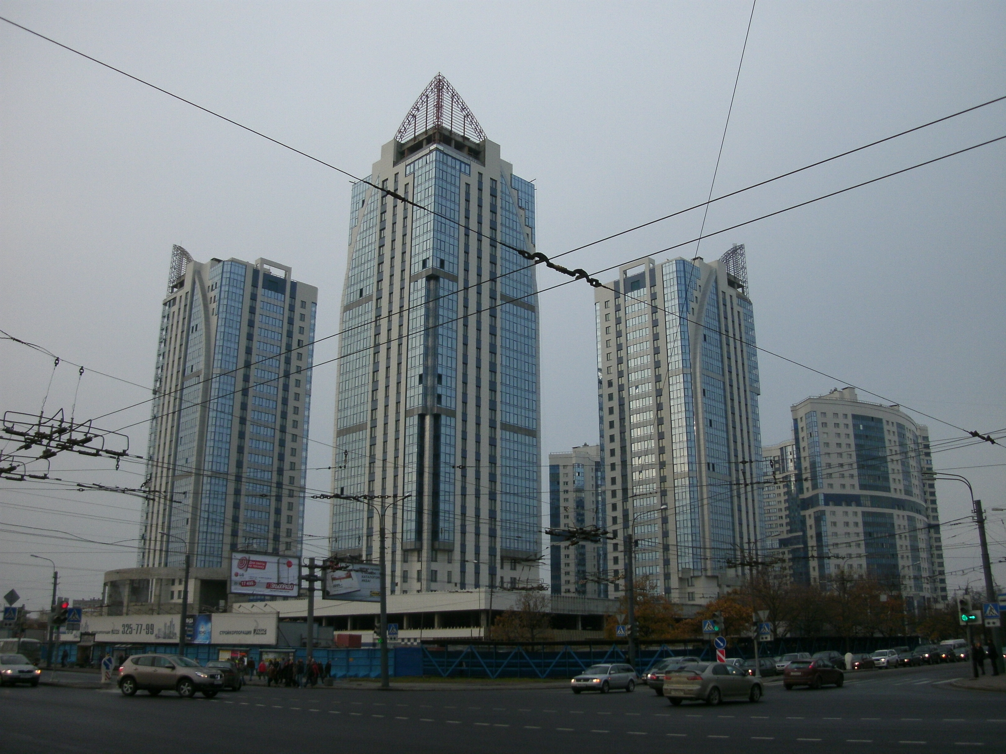 пр. Космонавтов 39/27, башня 1 пр. Космонавтов 39/27, башня 1