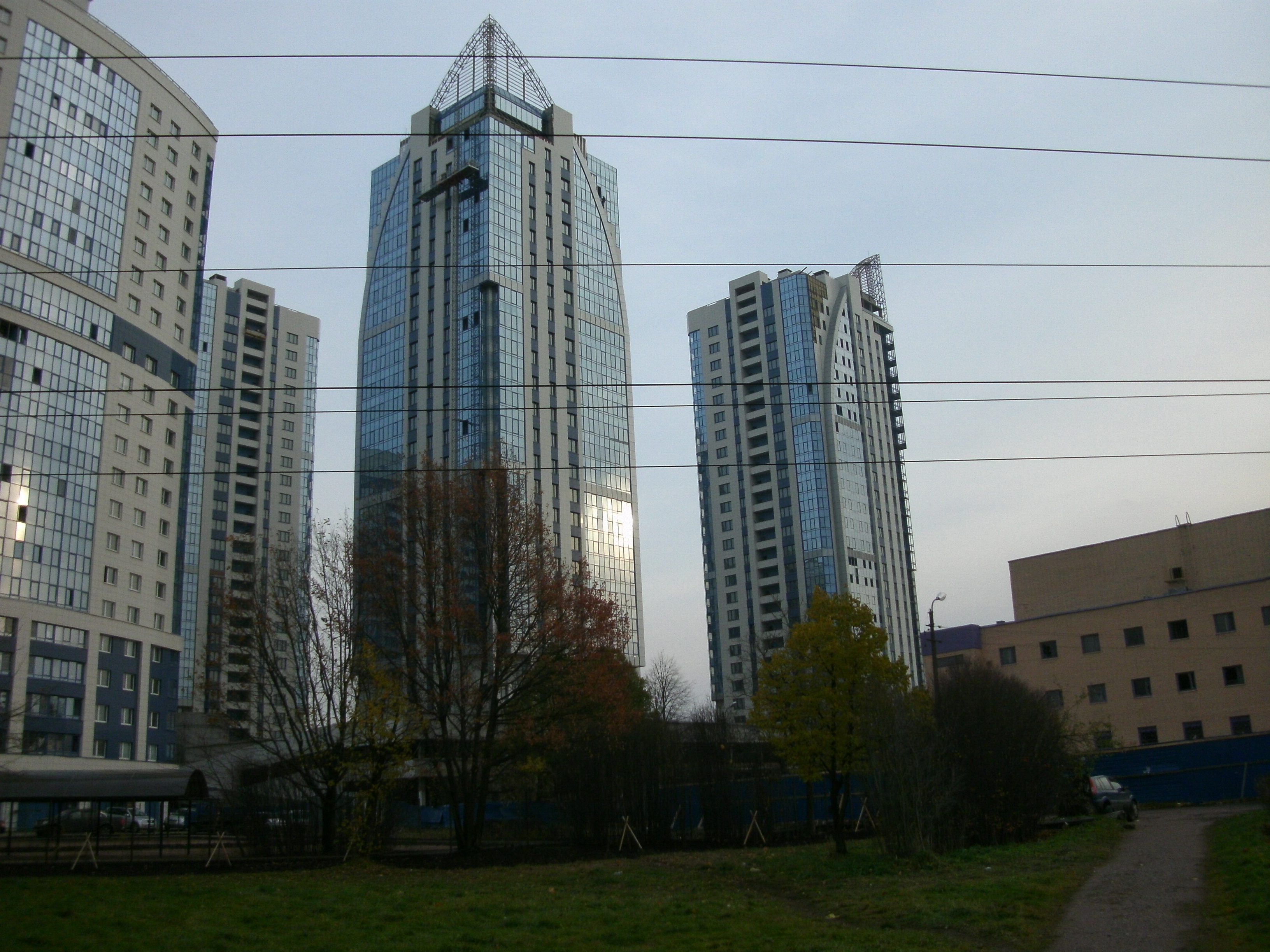 пр. Космонавтов 39/27, башня 4 пр. Космонавтов 39/27, башня 4