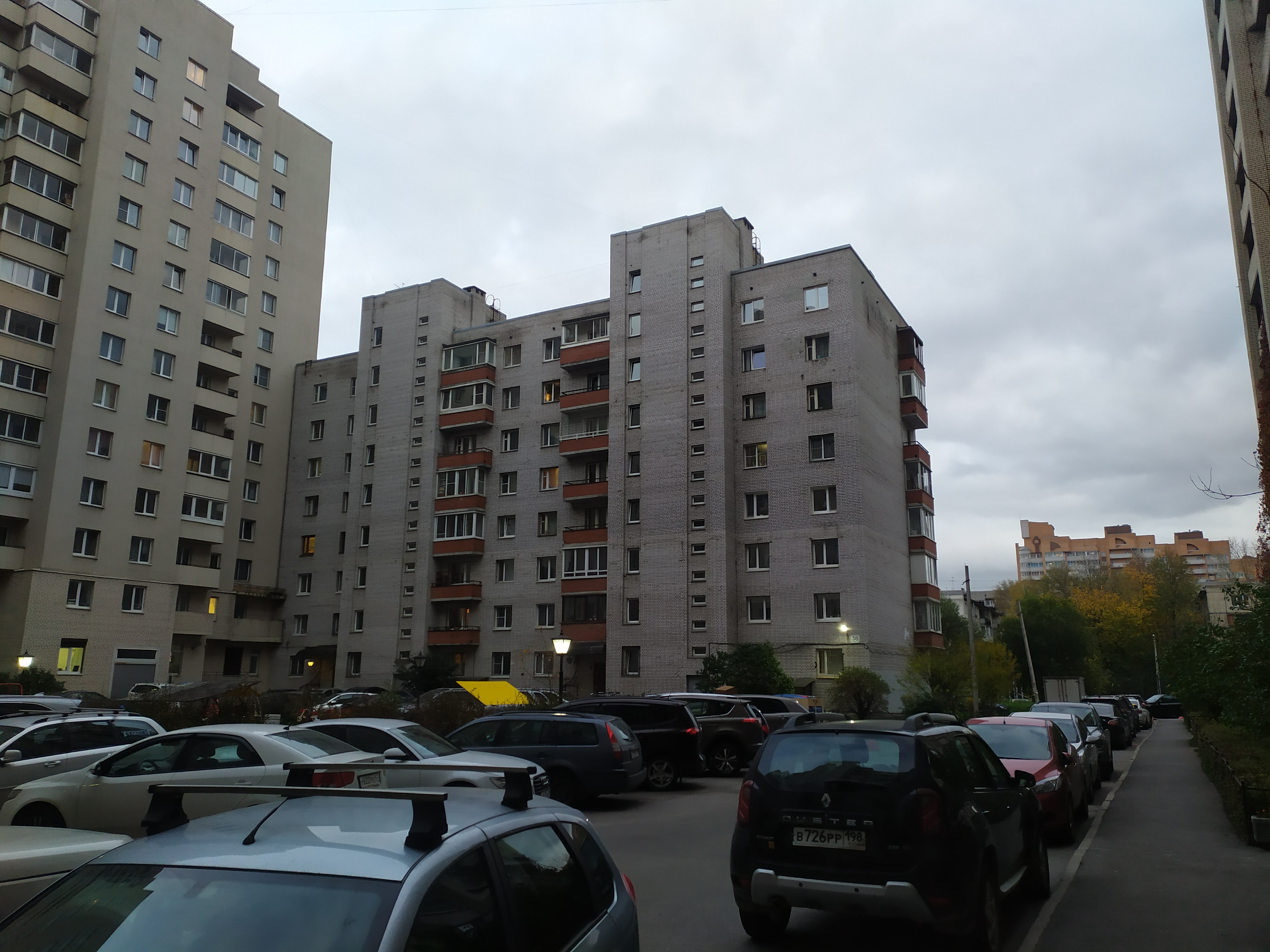 ул. Типанова 36к3