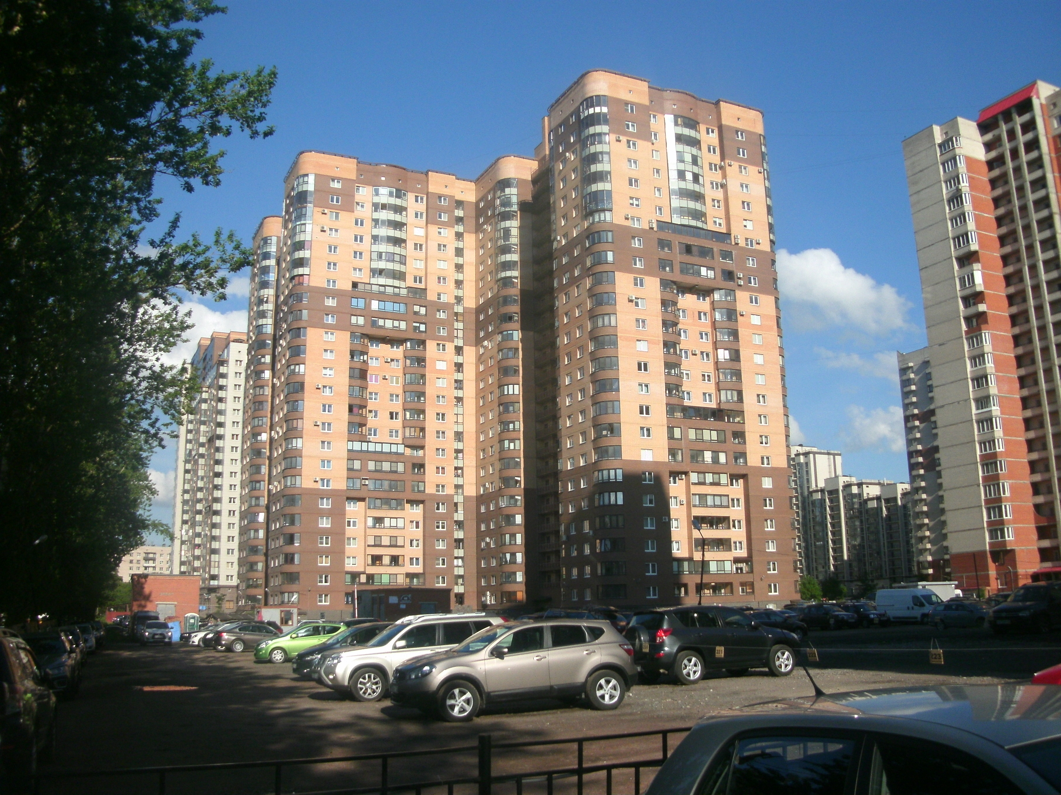 пр. Космонавтов 61к2