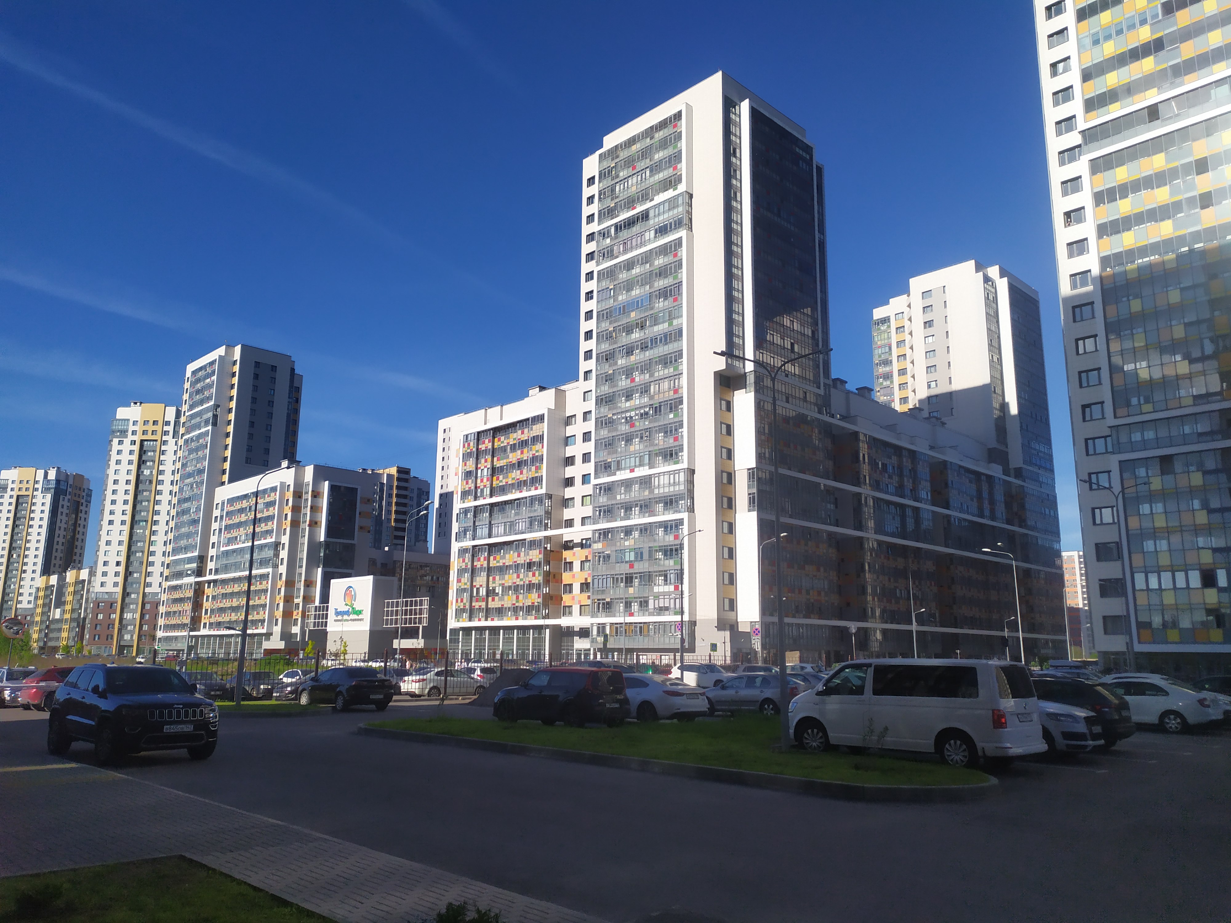 Среднерогатская ул. 11