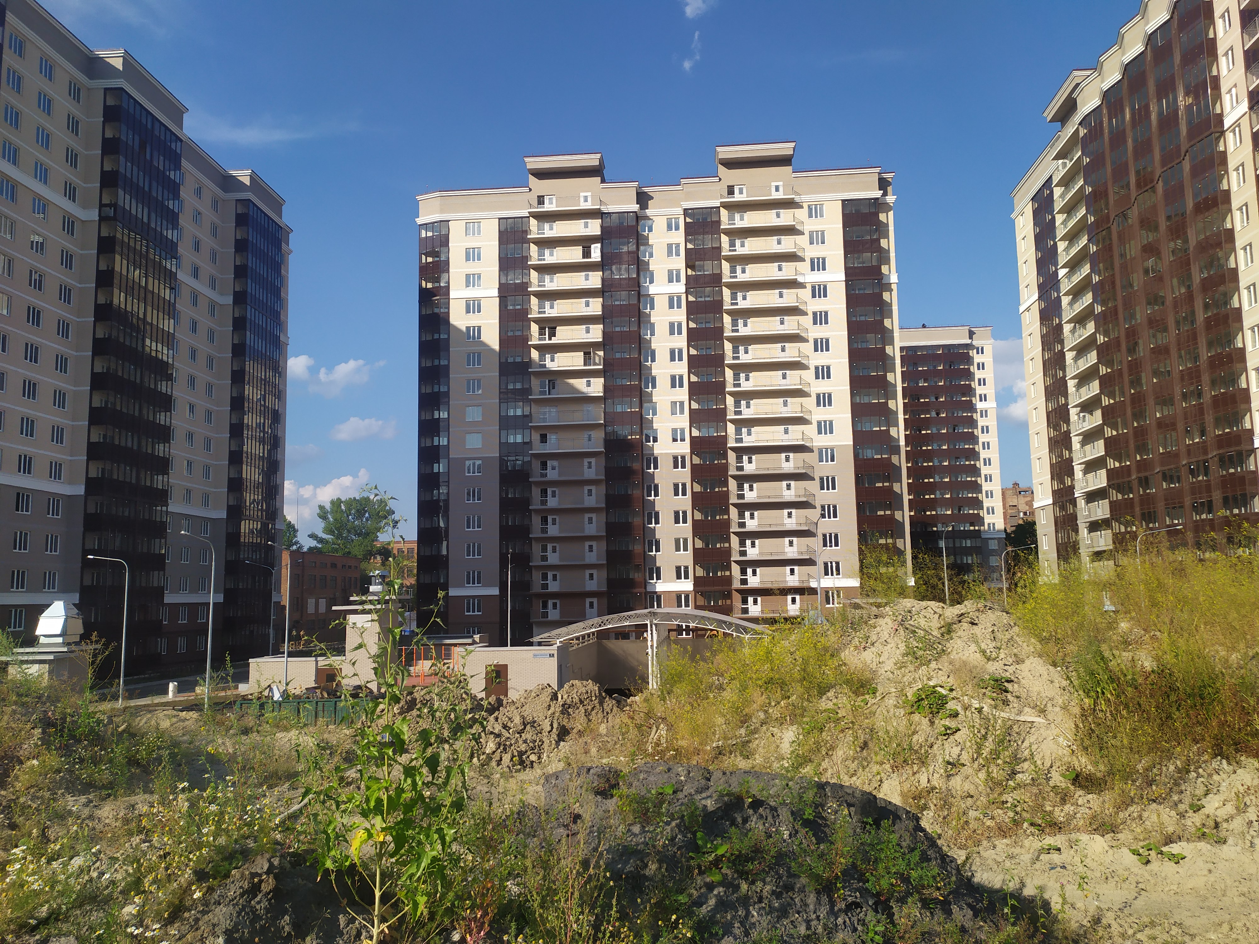 ул. Федора Катонова 5к2, парадные 3-4 ул. Федора Катонова 5к2, парадные 3-4