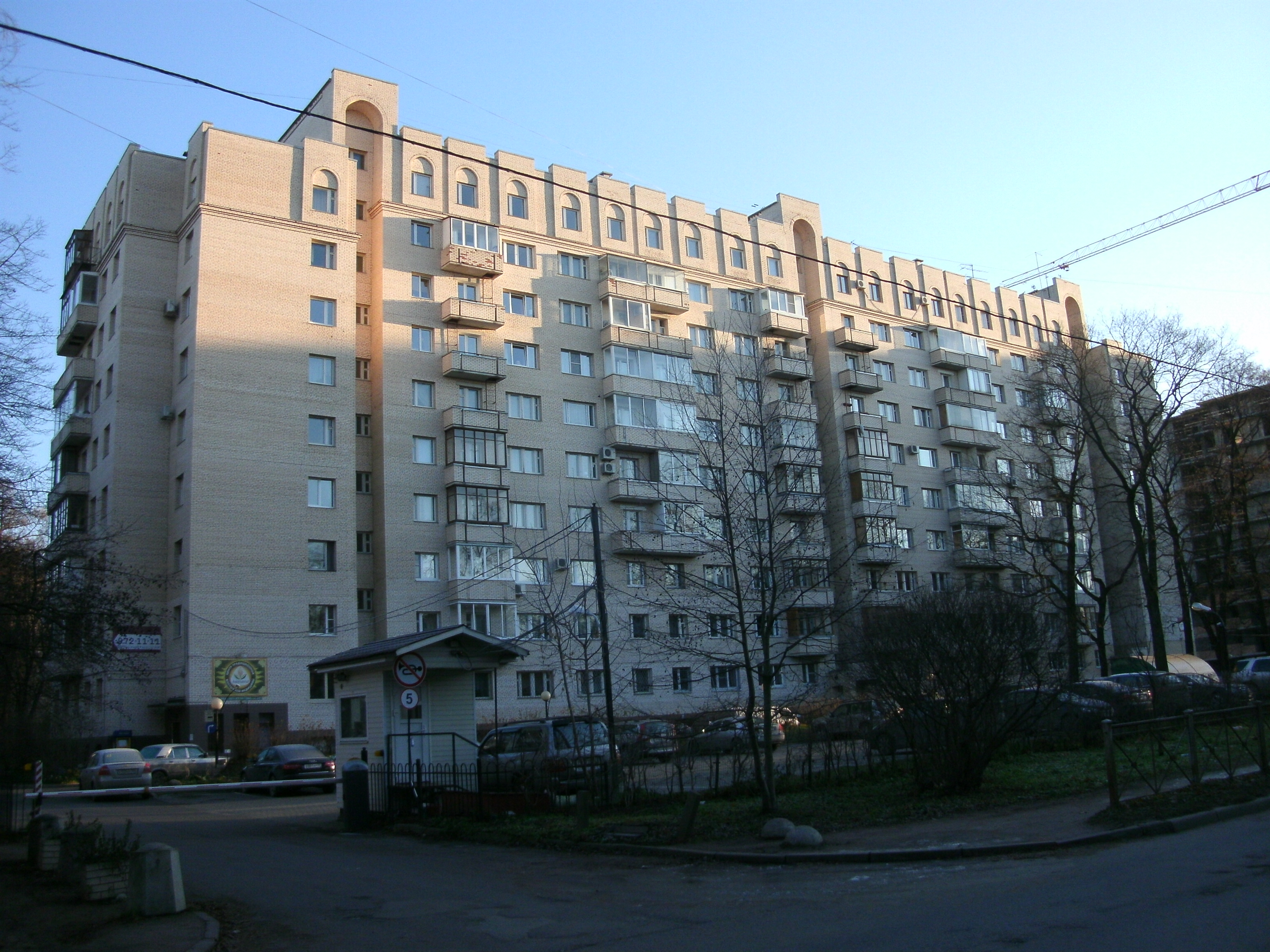 ул. Орбели 19