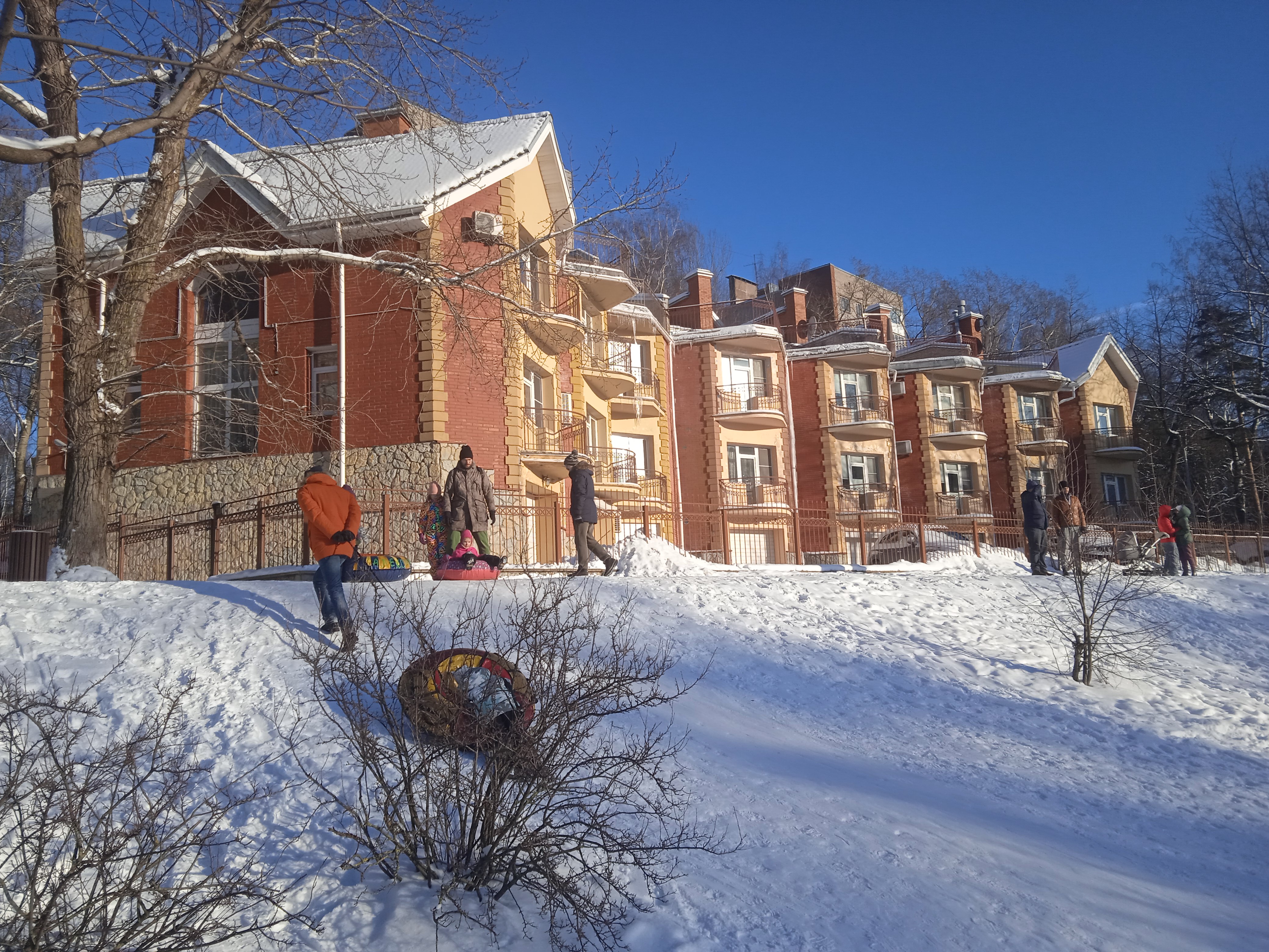 пр. Тореза 106к2