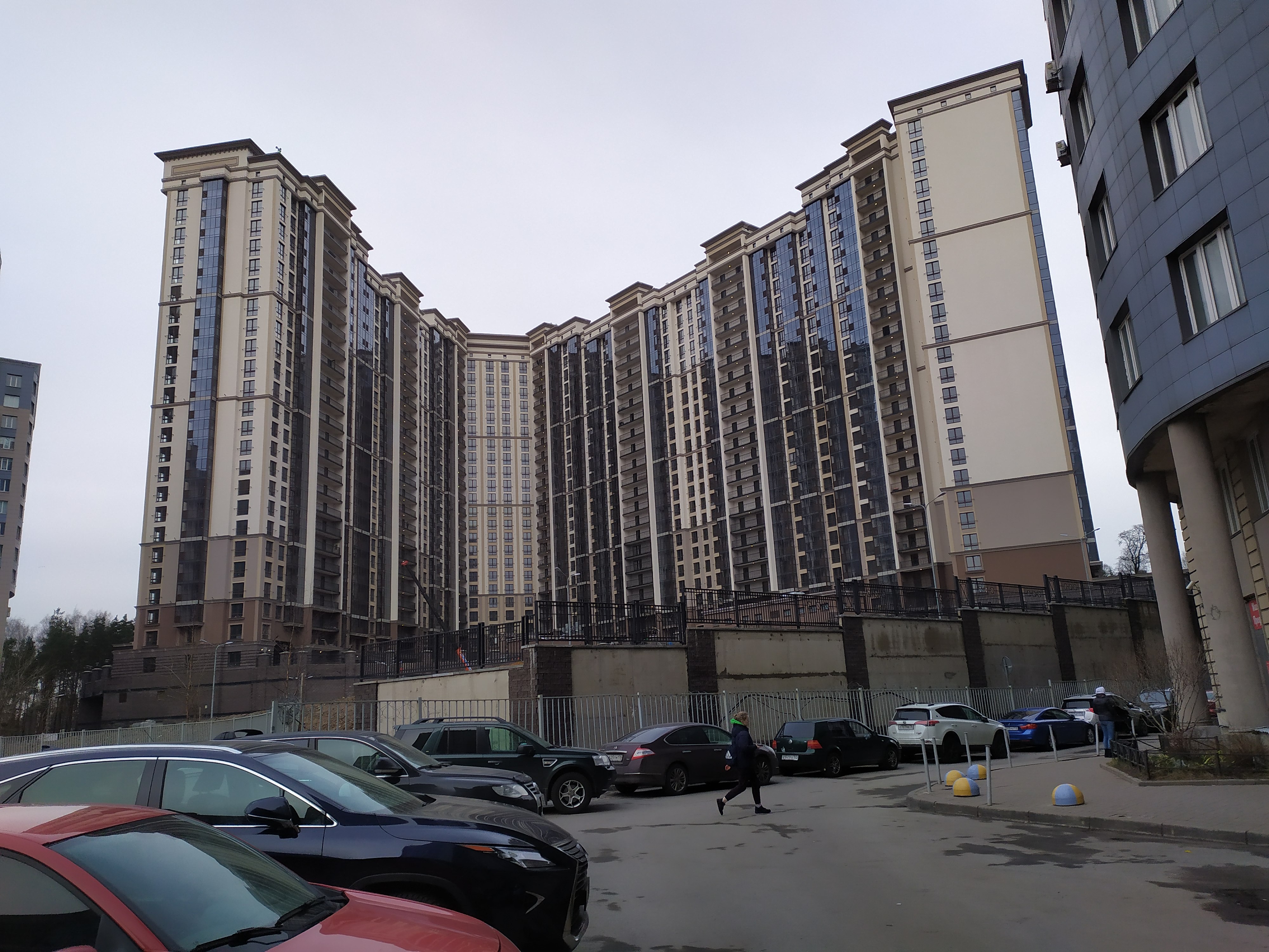 пр. Тореза 118