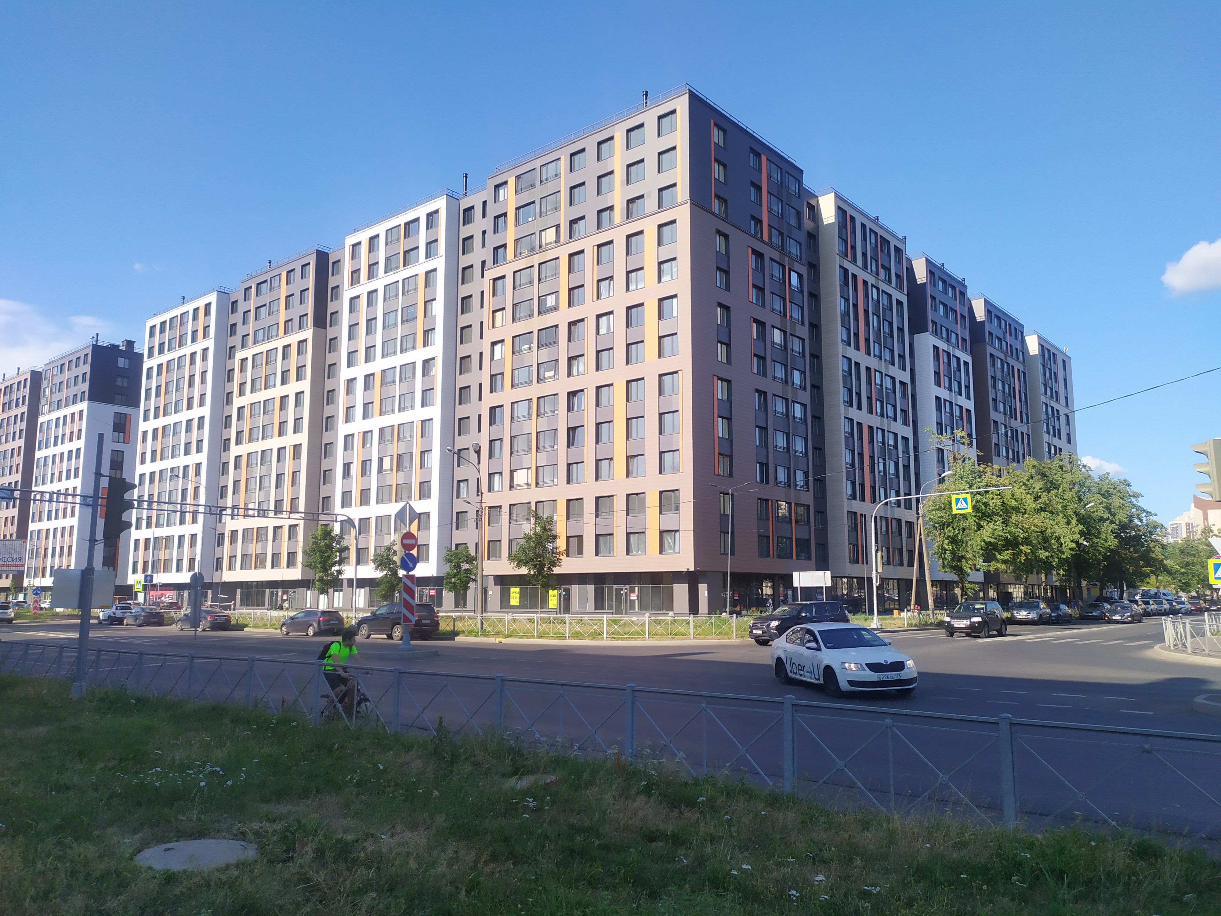 Новолитовская ул. 10, подъезды 1-6 Новолитовская ул. 10, подъезды 1-6