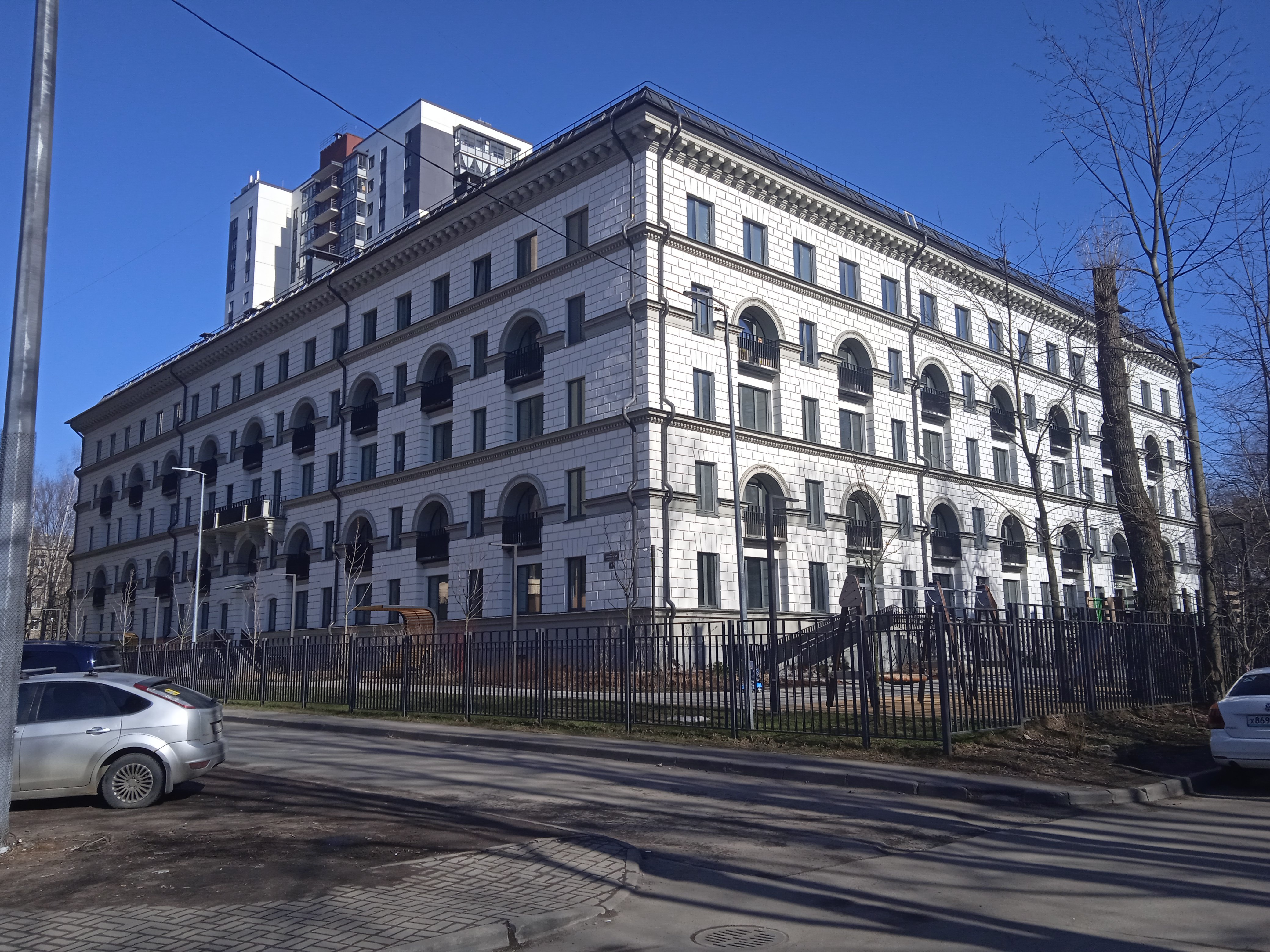 Зеленогорская ул. 3