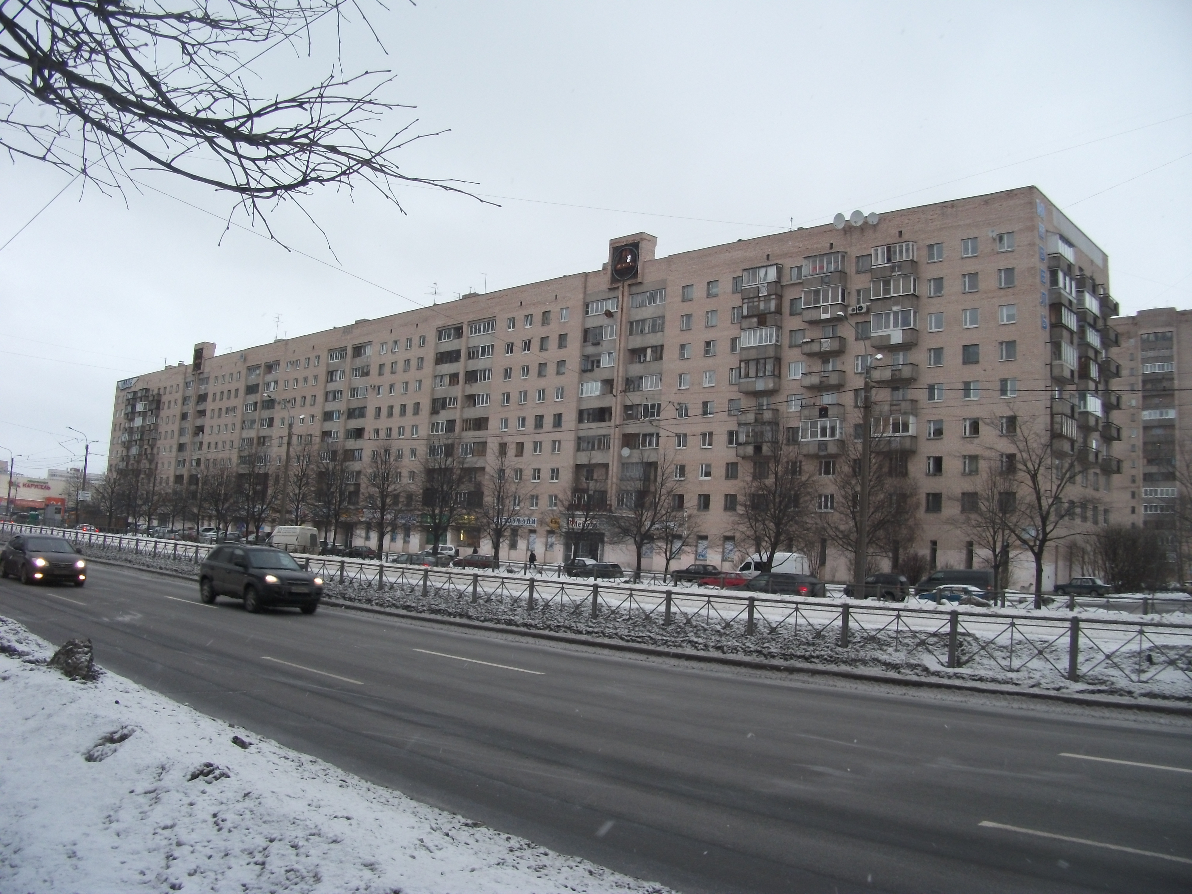 пр. Просвещения, 62