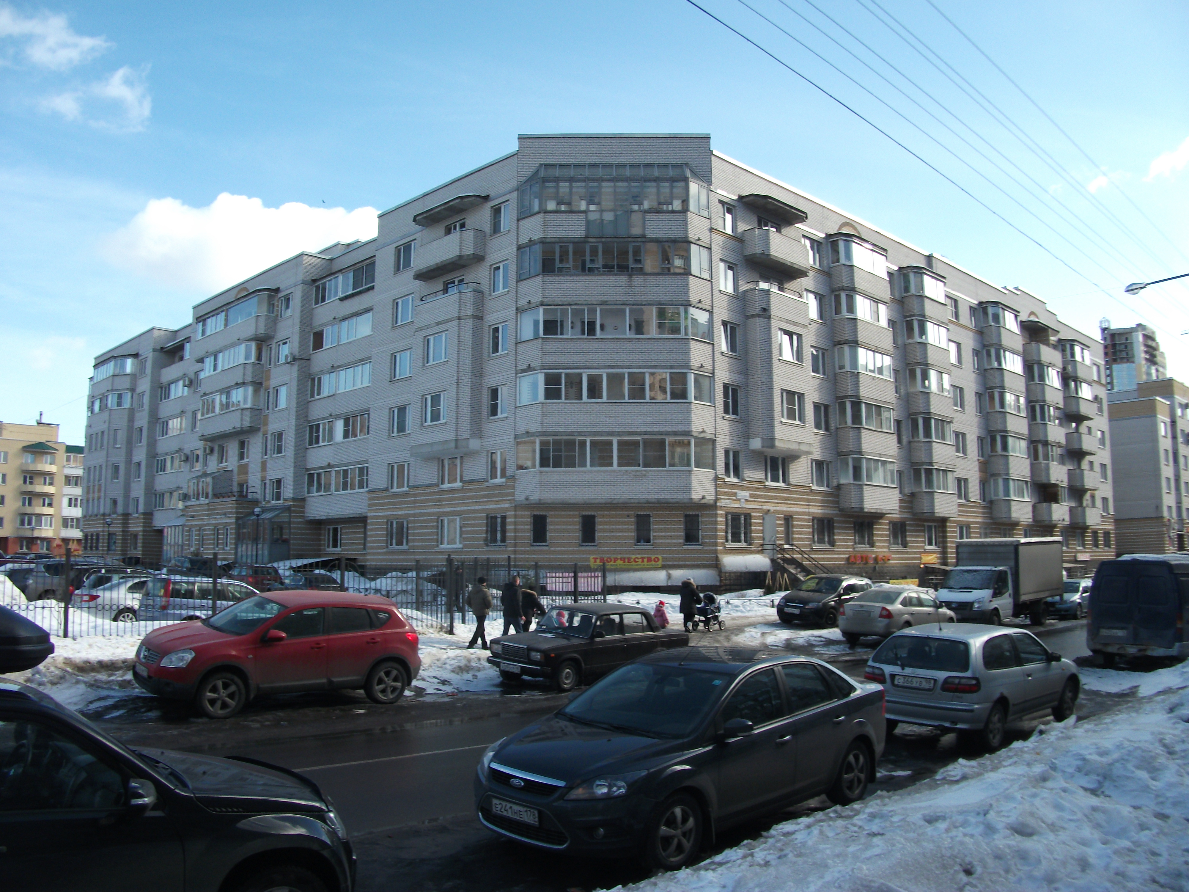 ул. Кустодиева 19 ул. Кустодиева 19