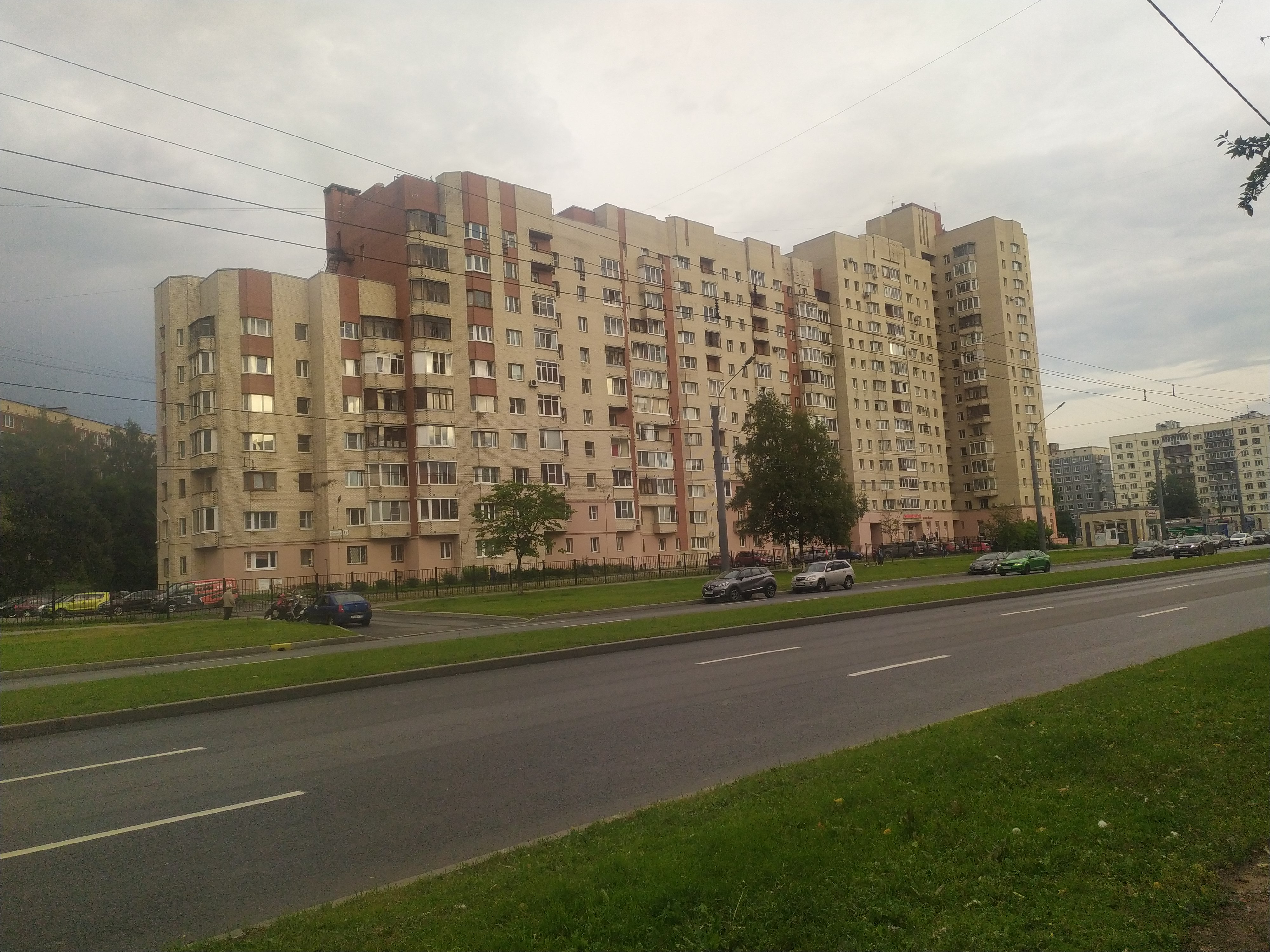 пр. Художников 17к1