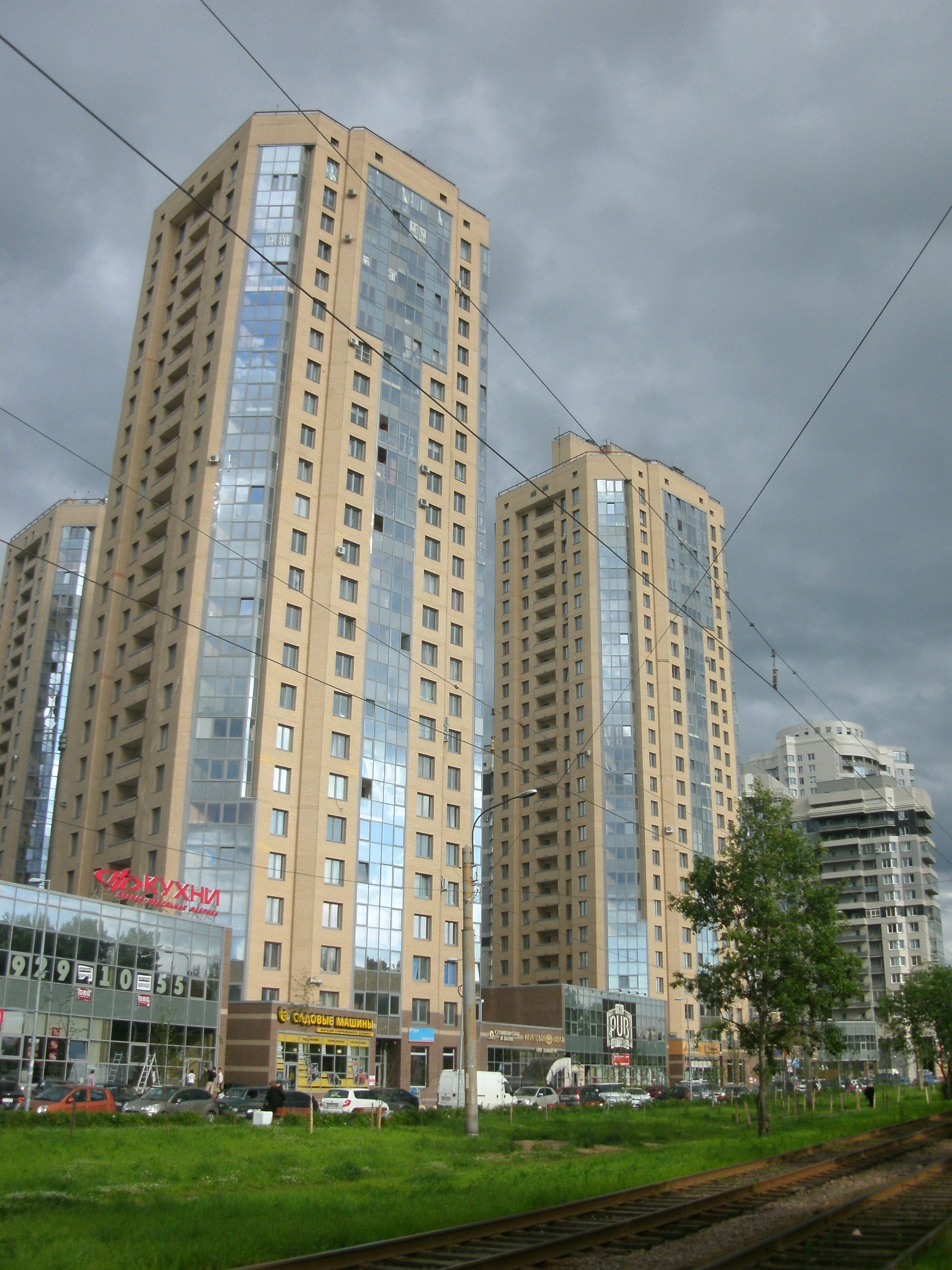 Выборгское шоссе 17к1, парадная 2 Выборгское шоссе 17к1, парадная 2