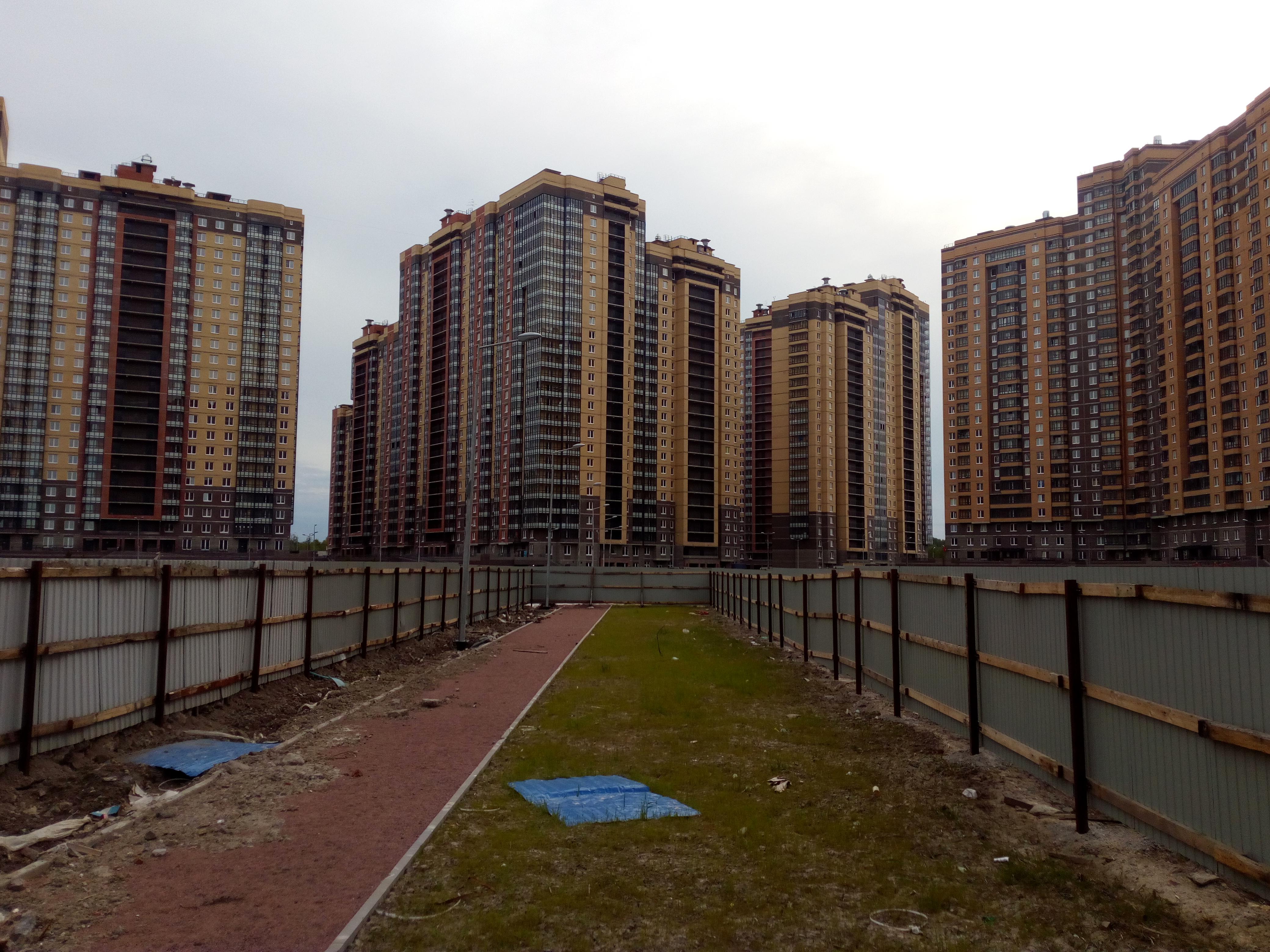 ул. Валерия Гаврилина 15 ул. Валерия Гаврилина 15