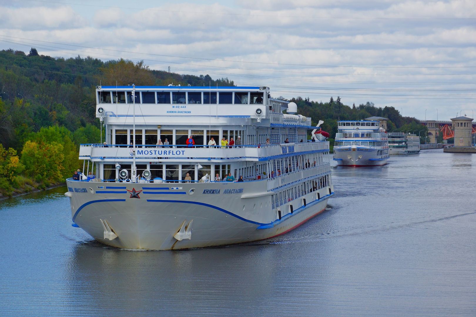 8cee74d111.jpg