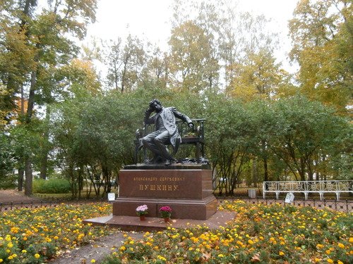 Памятник А.С. Пушкину в Лицейском садике