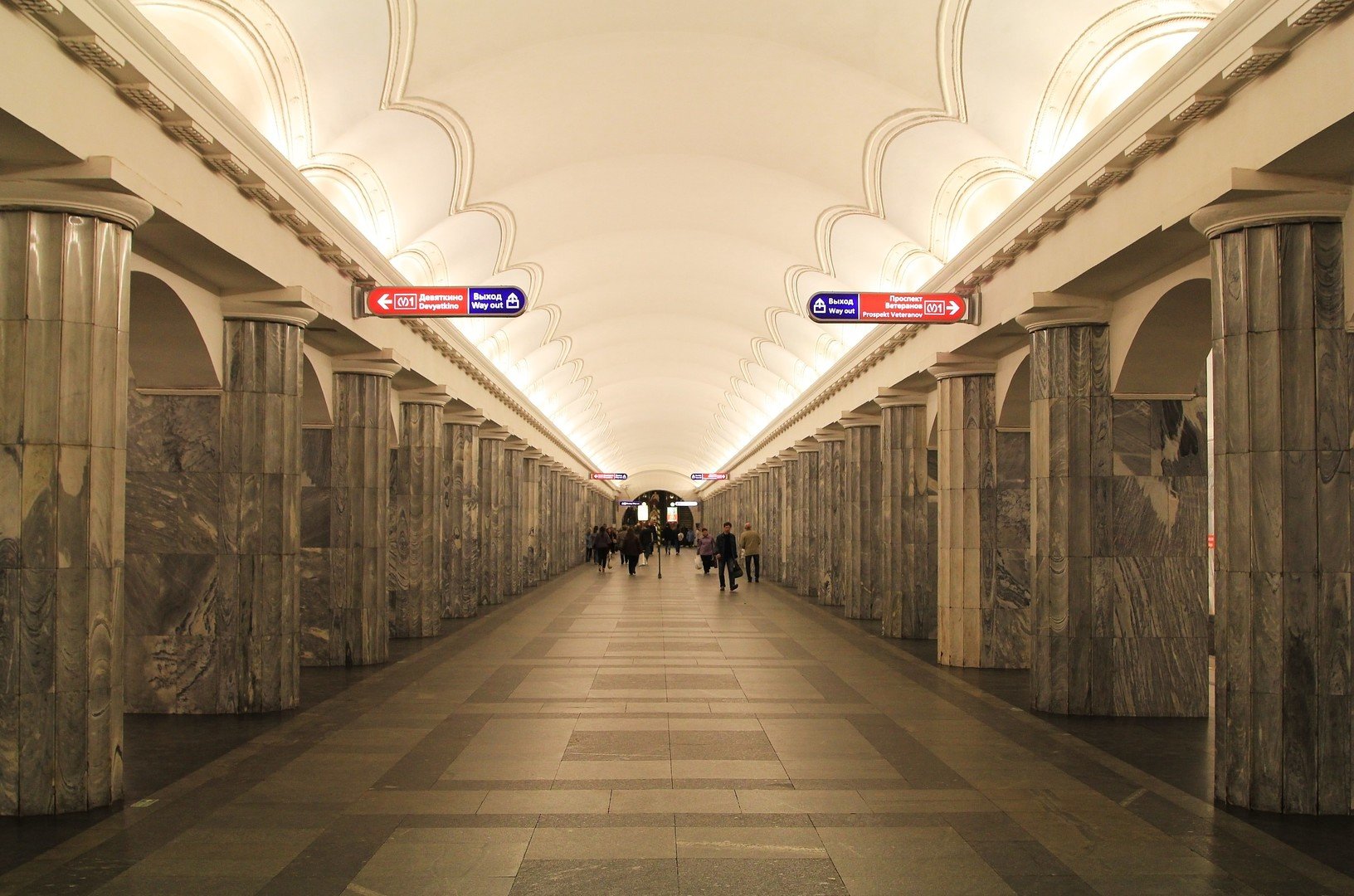 Станция московская санкт петербург. Станция метро Балтийская вестибюль. Метро Балтийская Санкт-Петербург. Станция метро Балтийская Санкт-Петербург. Станция Балтийская СПБ.