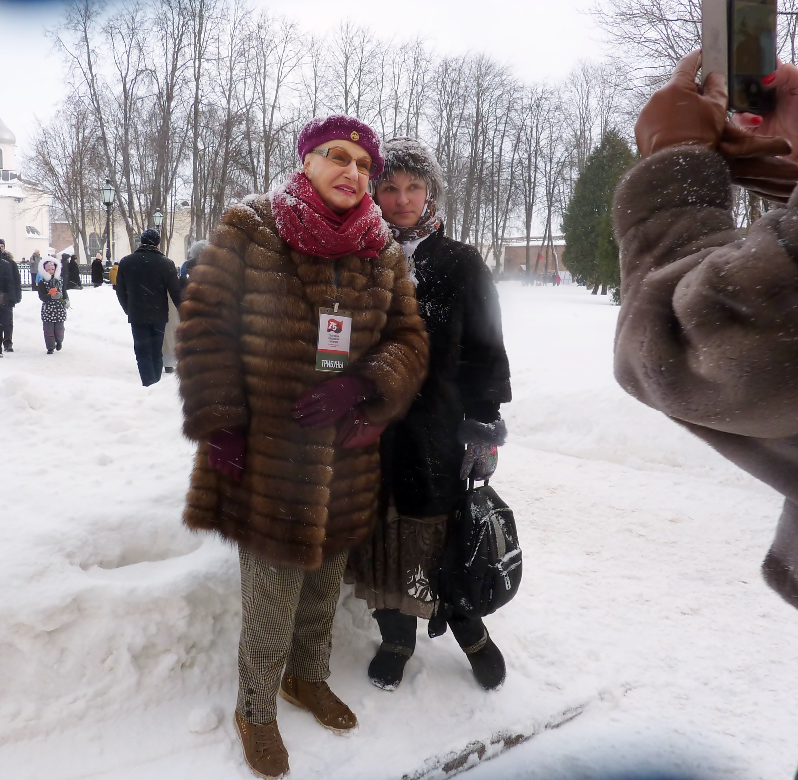 Нат новгород. Собьется завьюжило. Завьюжило или.