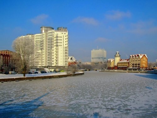 Зимняя река