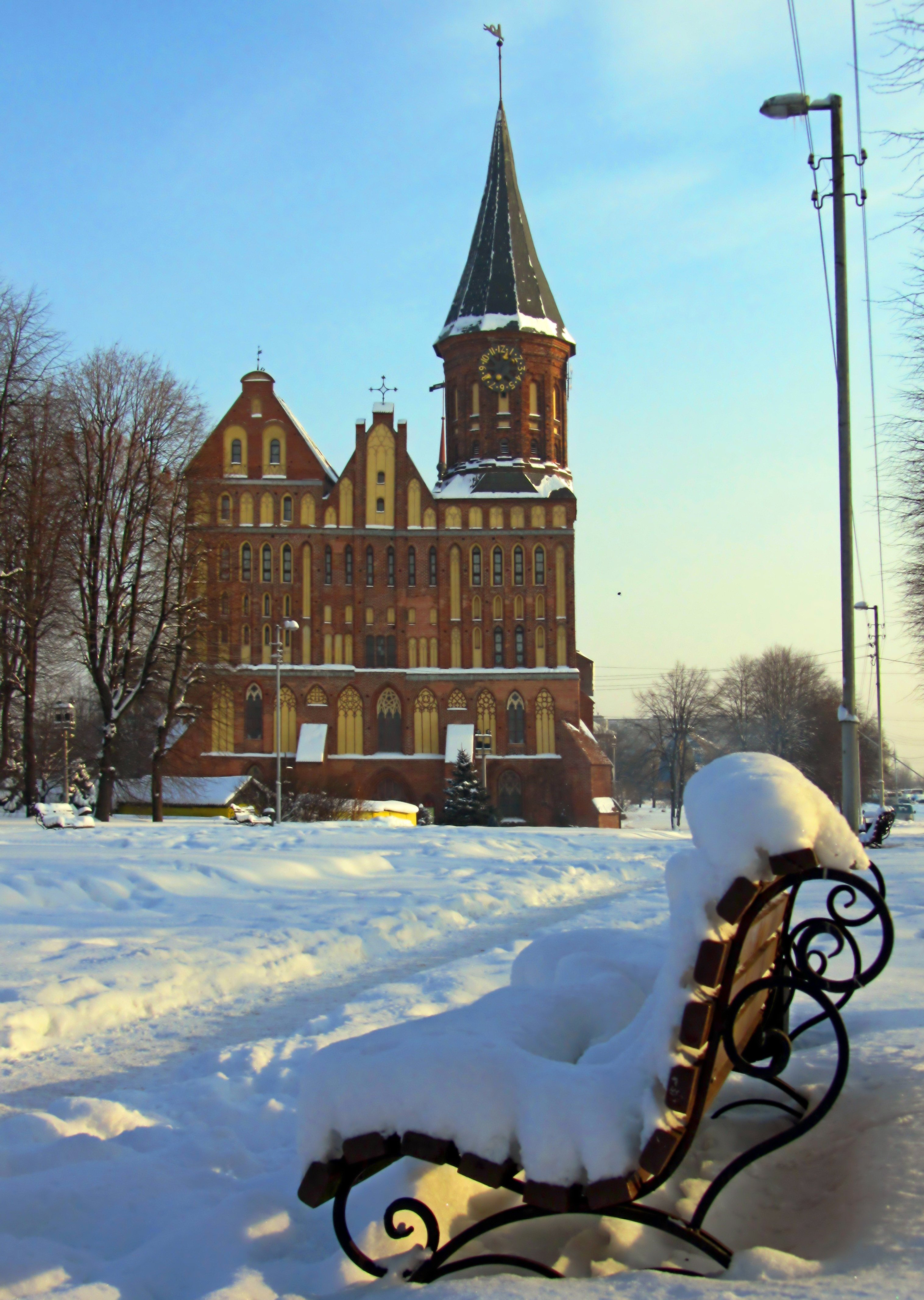 Кафедральный собор Калининград зимой