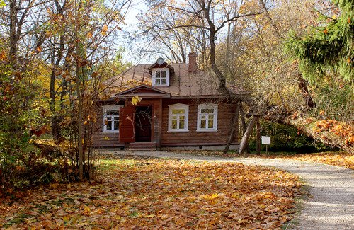 осень в музее Чехова в Мелихово