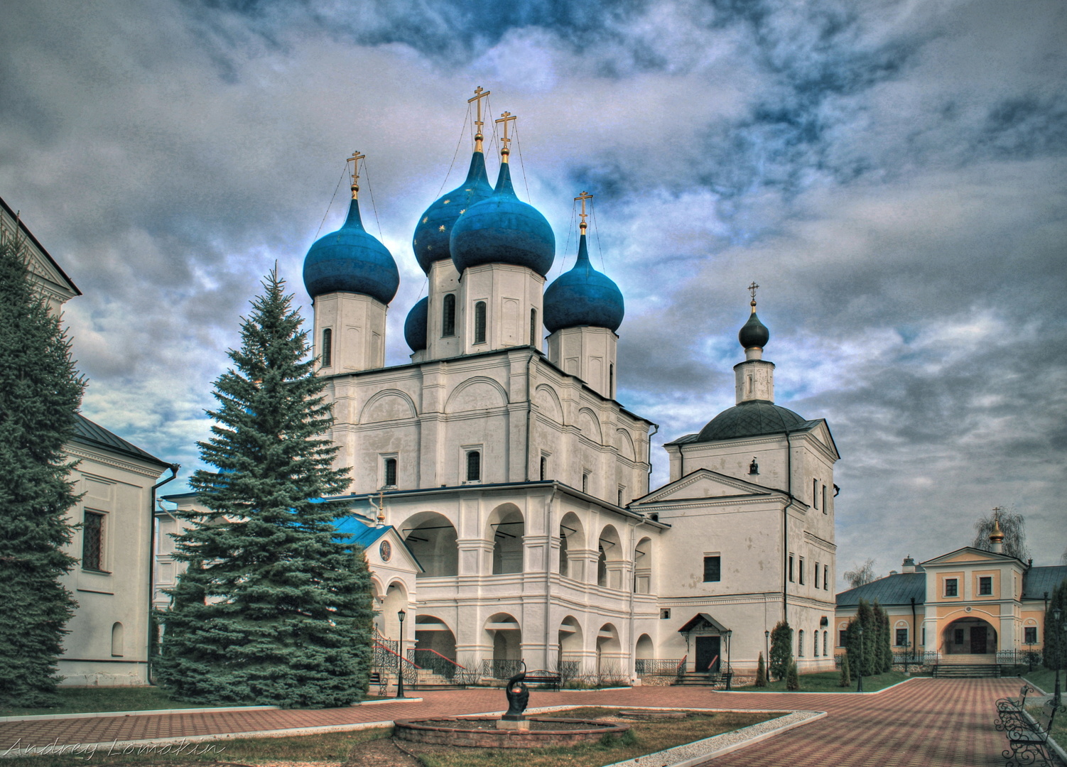 Зачатьевский храм Покровского монастыря