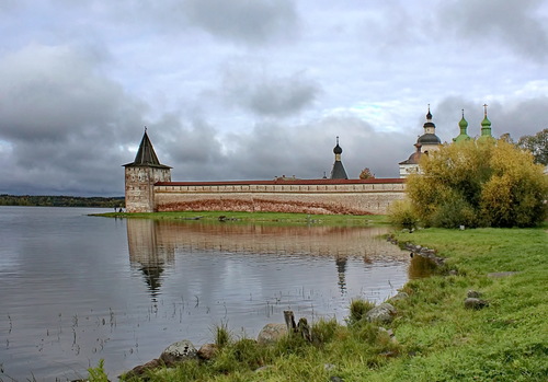 Сиверское озеро в городе Кириллове